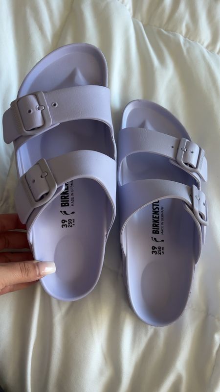 Love love love these sandals so much!!!! They’re extremely lightweight, SO comfortable and come in tons of cute colors!!! And they’re under $50!!! Such a great summer shoe! #slides #sandals #summershoes 

#LTKunder50 #LTKstyletip #LTKshoecrush
