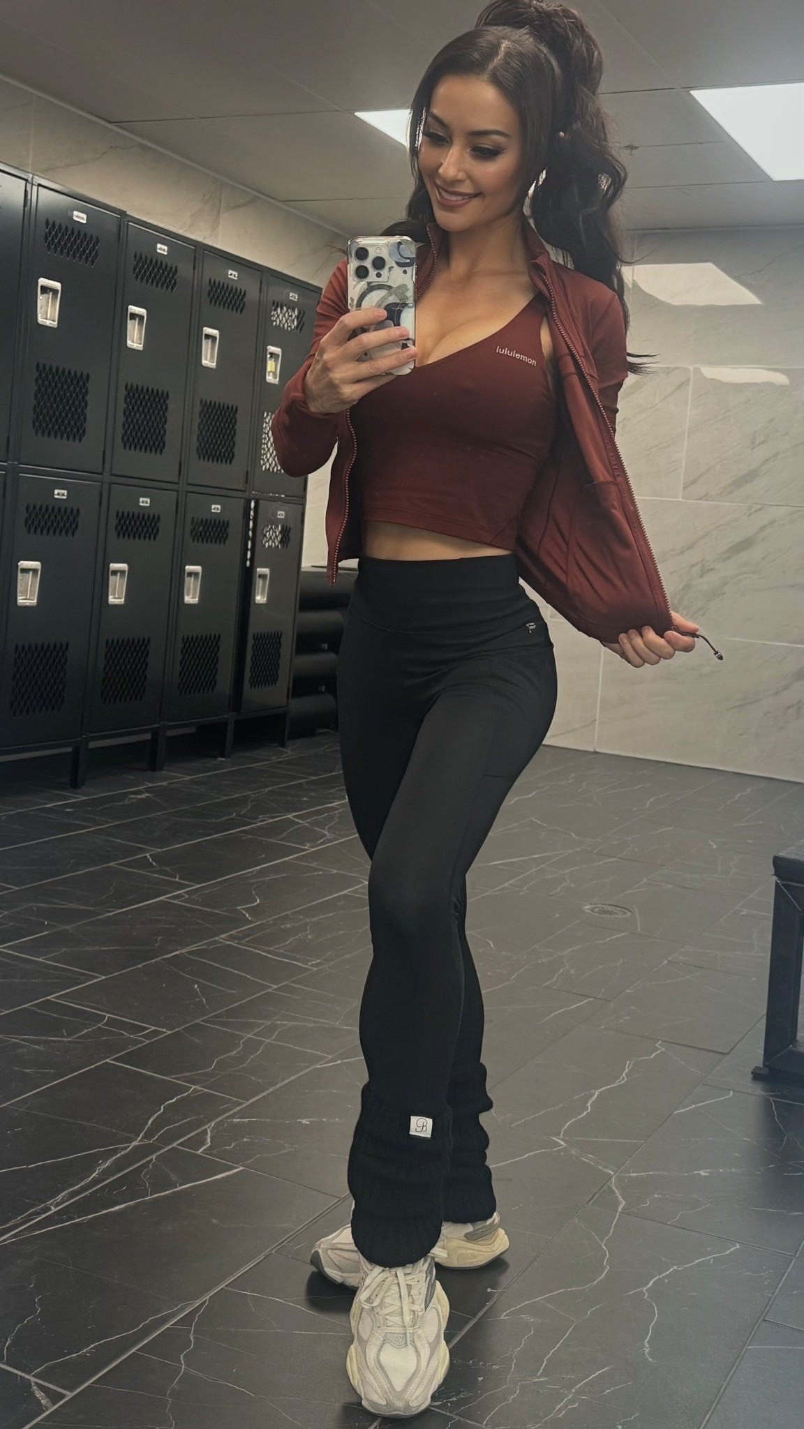 The color is brick 🧱 😮‍💨

#LTKdayinmylife #LTKfitnessgoals #LTKootd