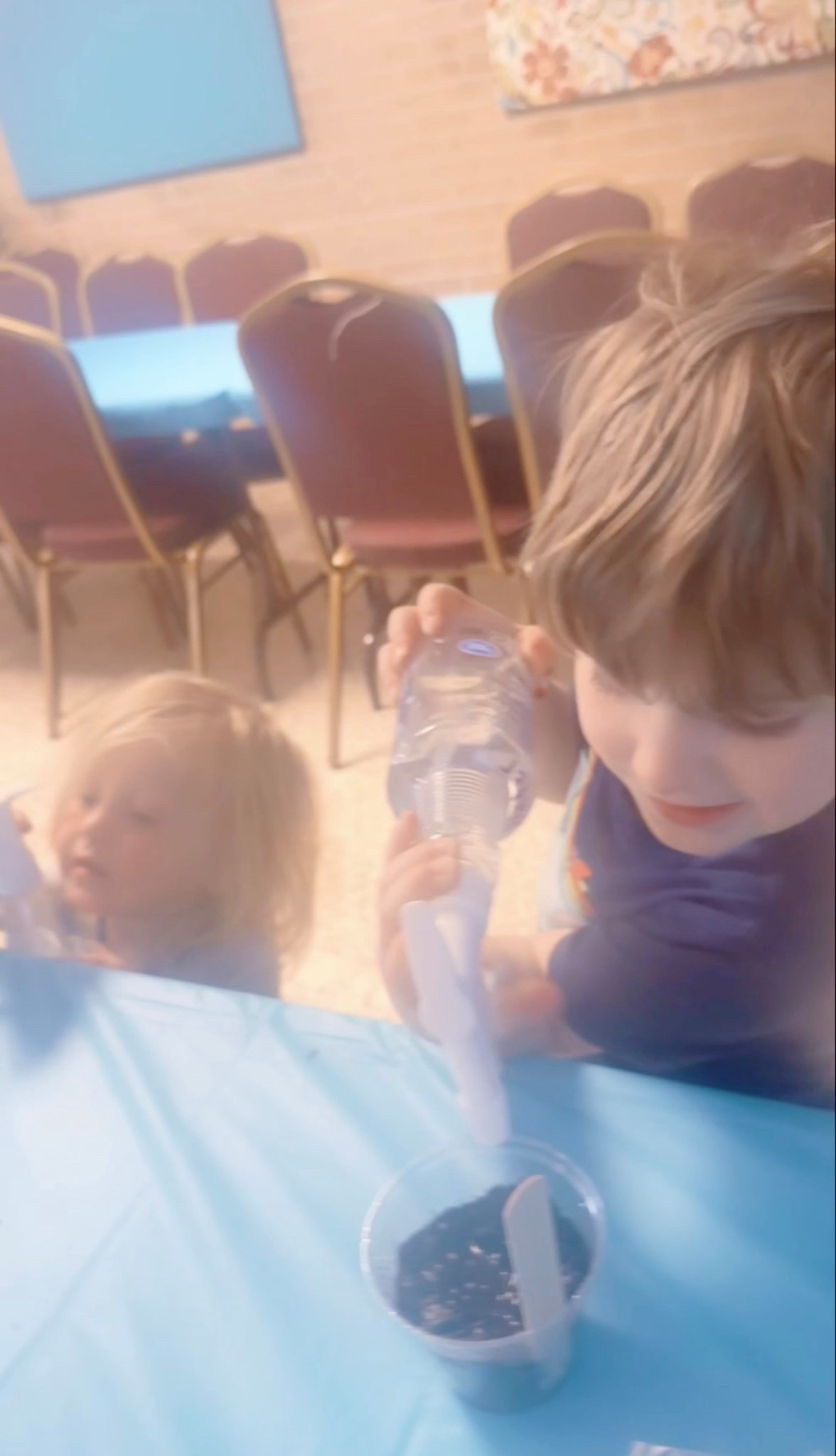We had the best time this morning at our weekly local storytime at the library 📚 celebrating and learning all about Earth Day 🌎🪱🪴🫘🌱