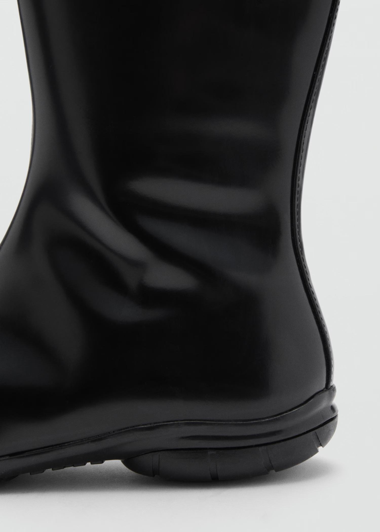 100% flat leather boot - Women | MANGO United Kingdom | MANGO (UK)