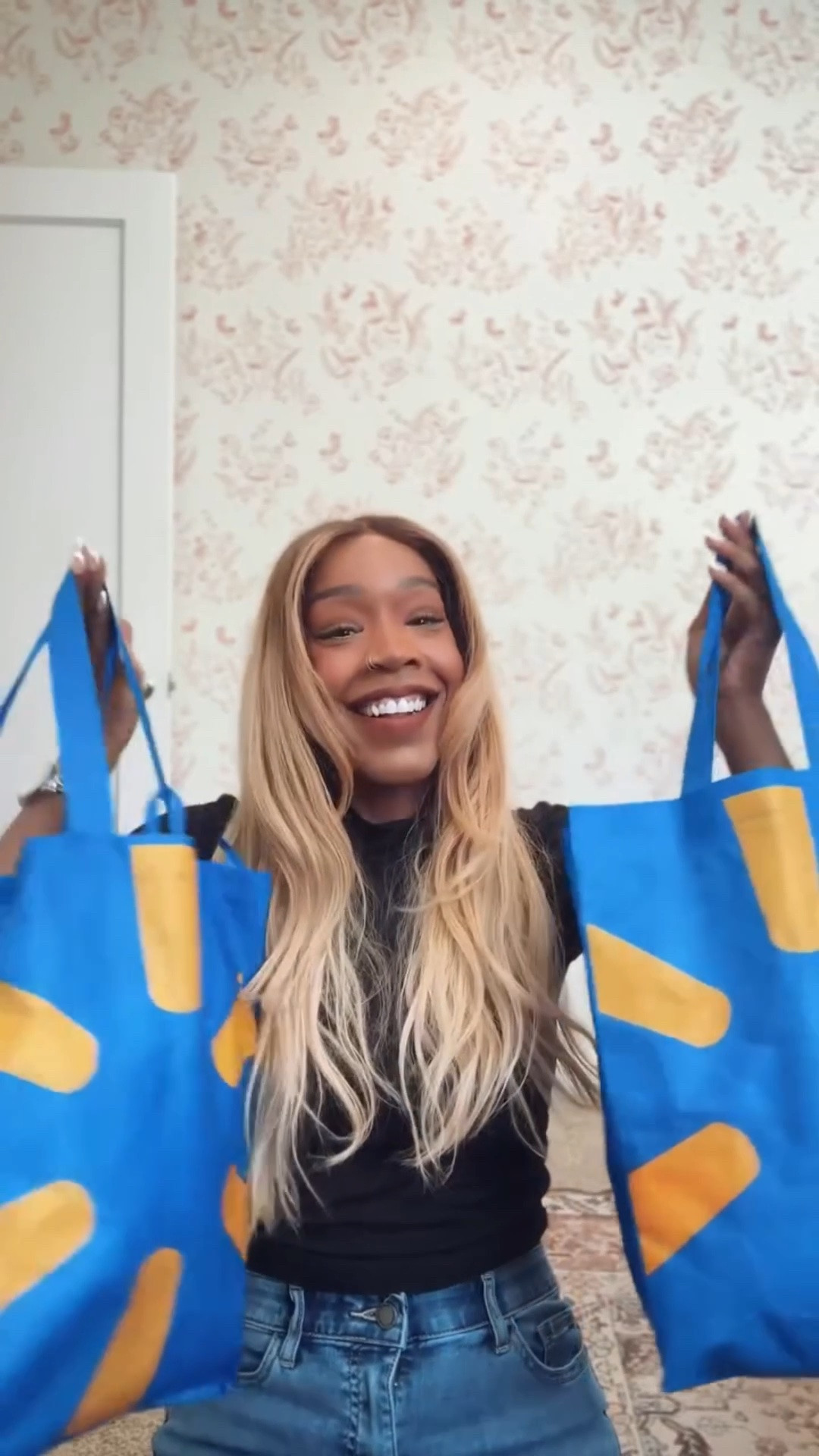 Let's Do a @walmart Try On ✨💙🍓

Summer is HERE and the styles are on fire at #walmart! I was looking for some pieces for the 4th and scored big time with gorgeous pieces at the most insane prices! The bikini was under $15 for BOTH top and bottom and the gingham babydoll dress and white Scoop dress were also under $15! 😮 I've linked all of my favorites for you so we can twin and WIN best dressed this season. 🙌🏽

What piece, or pieces are your favorite??? 

#WalmartPartner #WalmartFinds #momswithstyle #stylereels