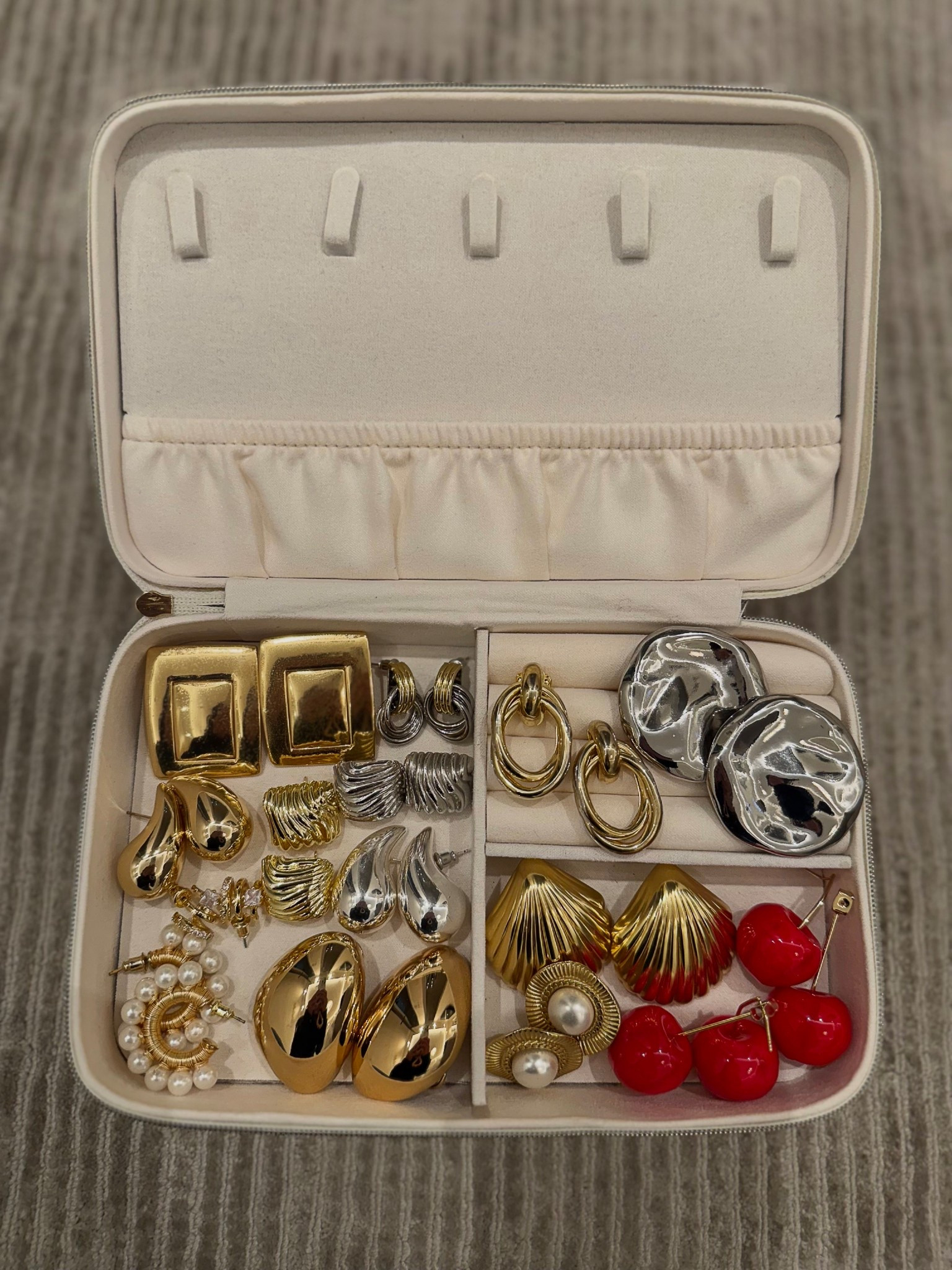 Amazon Jewelry Finds That I Looooove

#LTKSaleAlert #LTKBeauty #LTKStyleTip