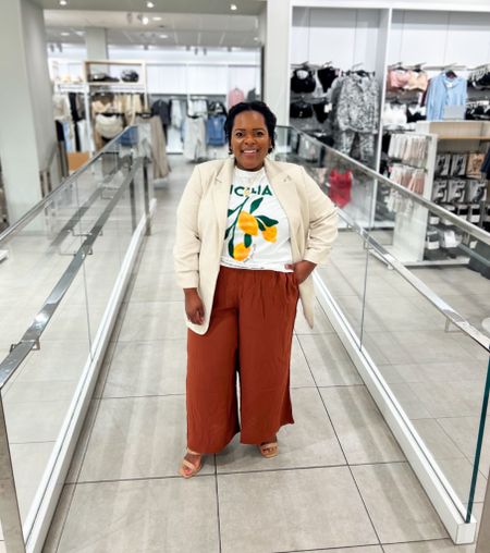 Loving this casual look from H&M! Pair a graphic tee with some loose pants and throw on a blazer for fun look! 🤩 

#LTKStyleTip #LTKFindsUnder50 #LTKMidsize