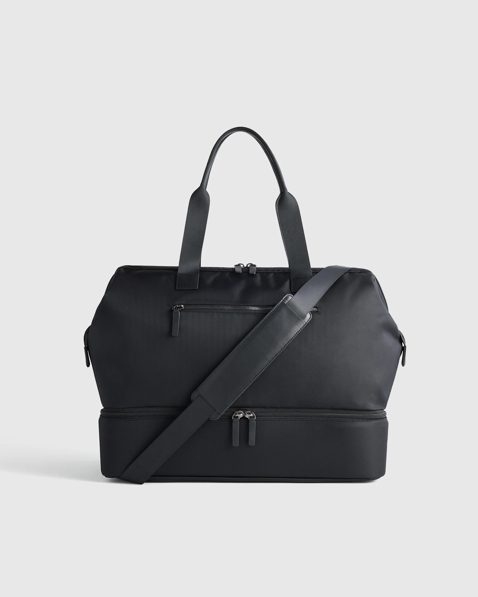 Quince | Voyage Nylon Dual Compartment Weekender in Dark Green | Quince