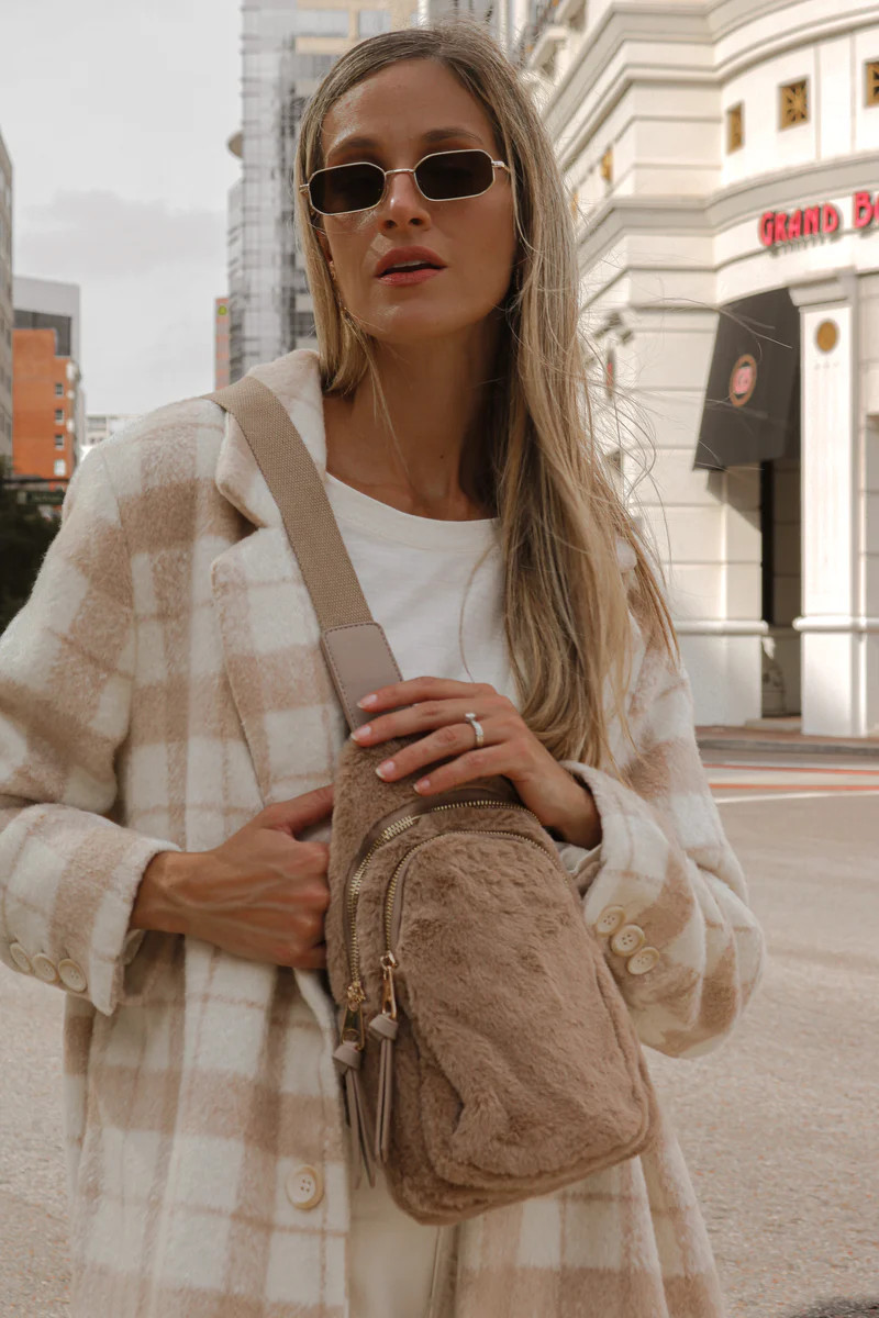 Ace Sling Handbag in Taupe | lauren nicole