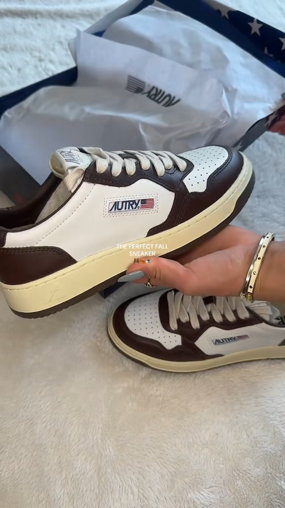 obsessed with this sneaker😍

#LTKStyleTip 

#LTKSeasonal