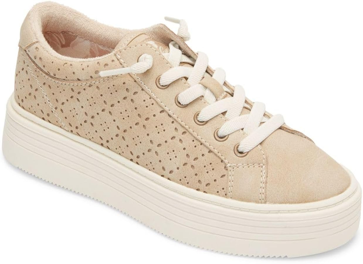 Roxy Women's Sheilahh Platform Slip On Sneakers | Amazon (US)
