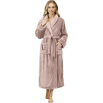 NY Threads Women's Fleece Shawl Collar Bathrobe Plush Long Spa Robe, Medium | Amazon (US)