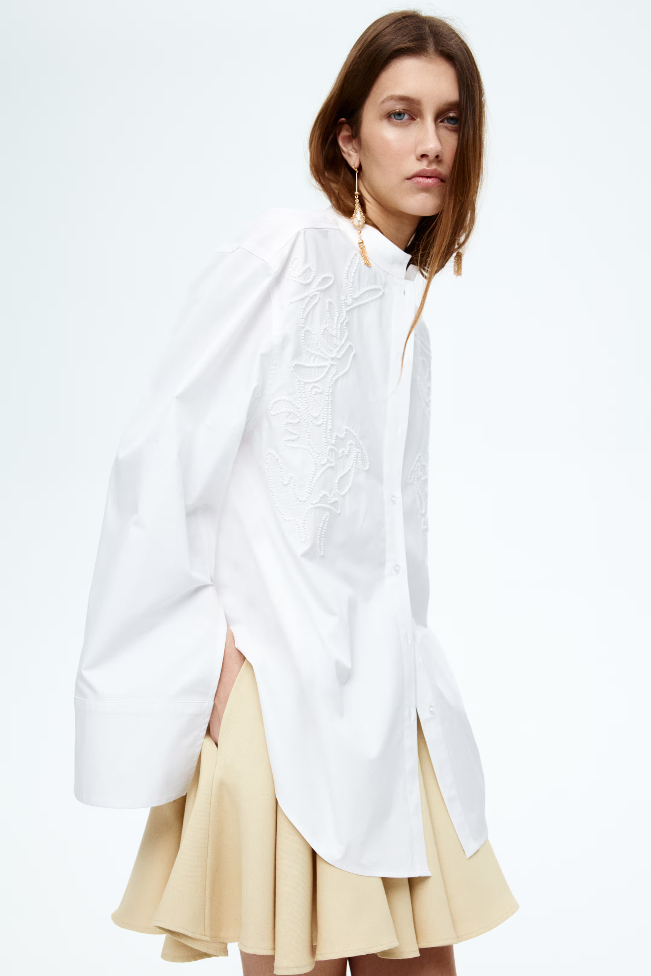 Embroidered cotton shirt - White - Ladies | H&M GB | H&M (UK, MY, IN, SG, PH, TW, HK)