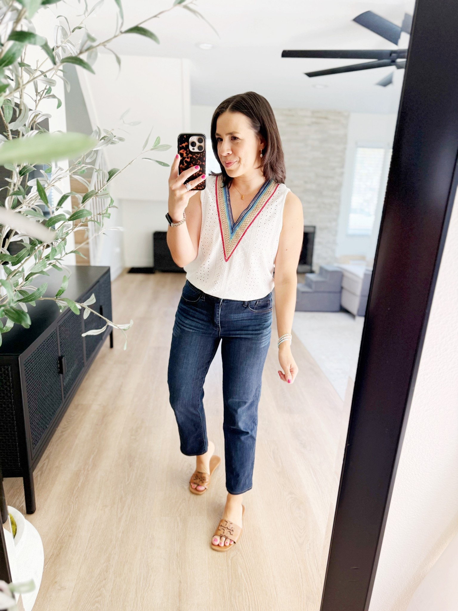 ootd 3.25.26

Top - small tts
Jeans - 4 petite tts

#LTKOver40 #LTKootd #LTKPetite