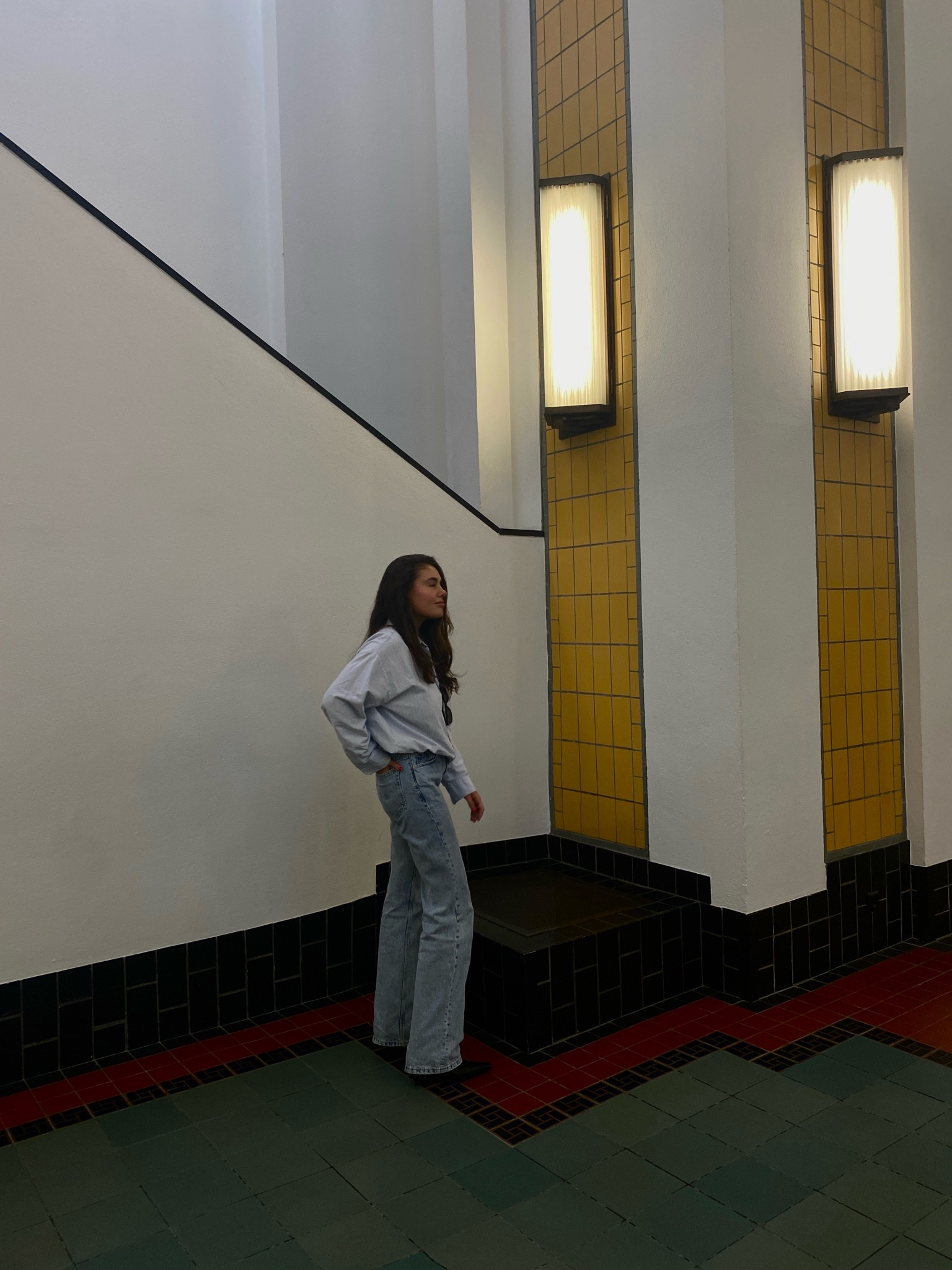 outfit inspiration, winter style, Arket, straight cut poplin shirt, striped blue/white shirt, Levi’s, 501 90’s jeans, light blue jeans, COS, pointed kitten heel leather boots, Nederland.

#LTKstyletip #LTKeurope #LTKSeasonal