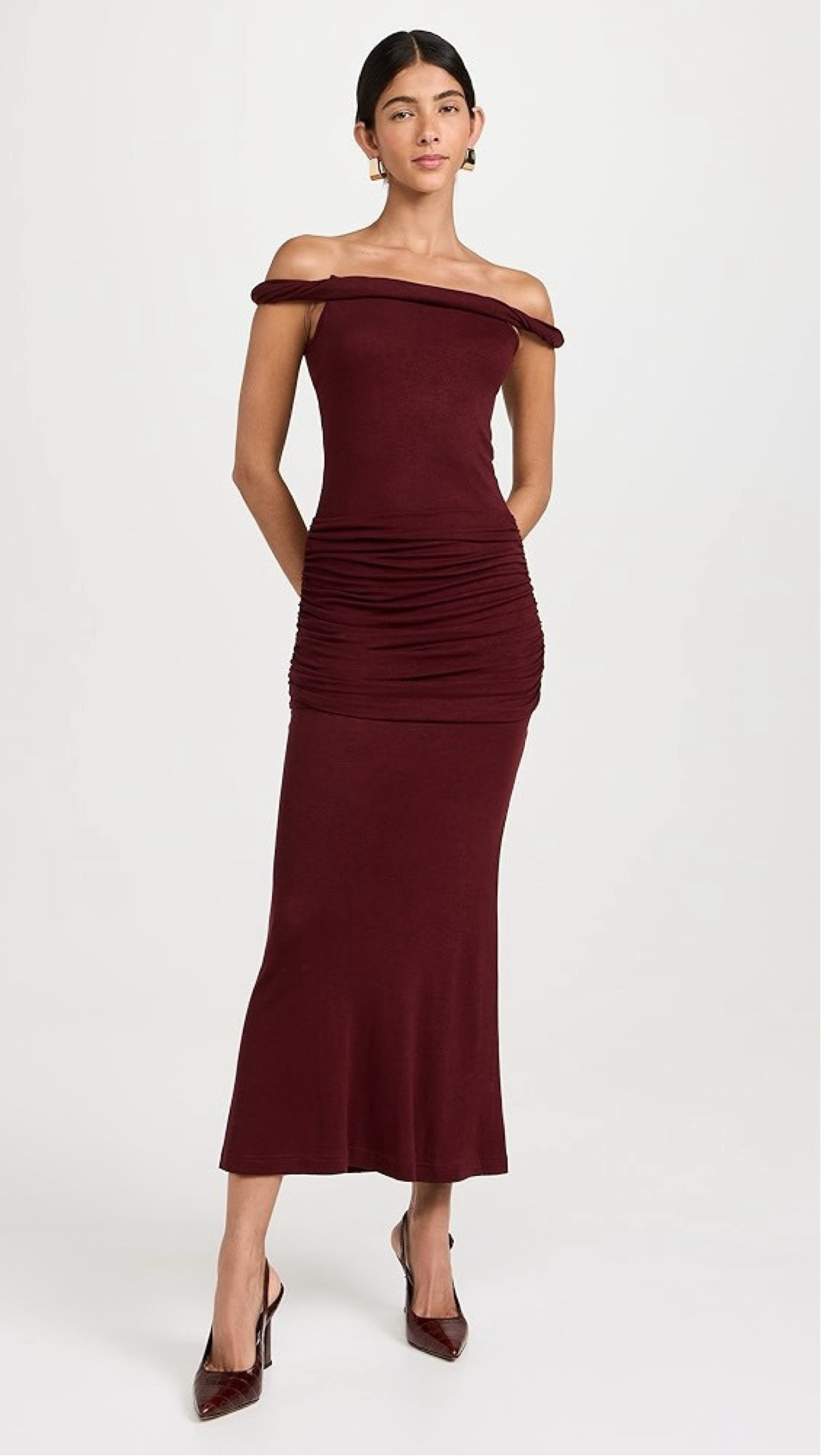 Burgundy gown
Wedding guest dress
Black tie wedding
Fall wedding

#LTKStyleTip #LTKWedding #LTKParties