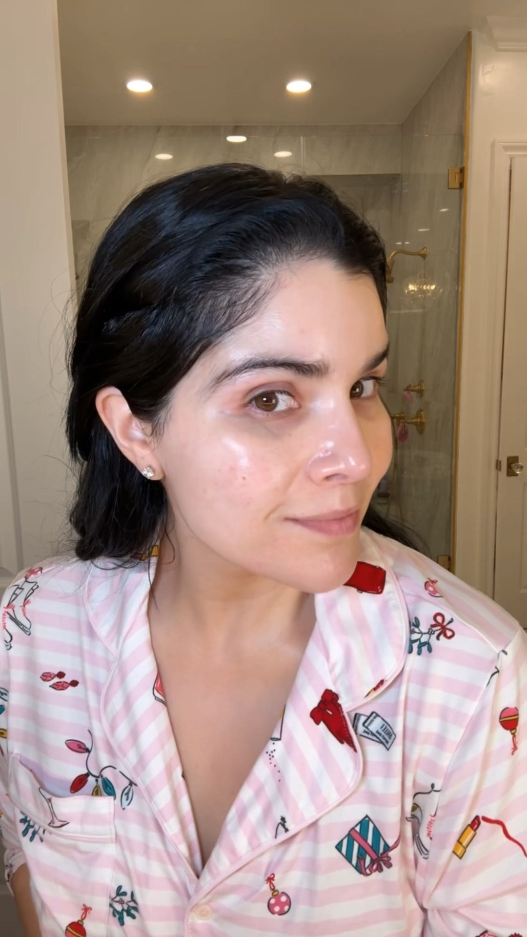 My everyday skincare lineup 
Avene
Dermalogica
Avene 
Loreal 
Bioderma 

#LTKHoliday #LTKdayinmylife #LTKGiftGuide