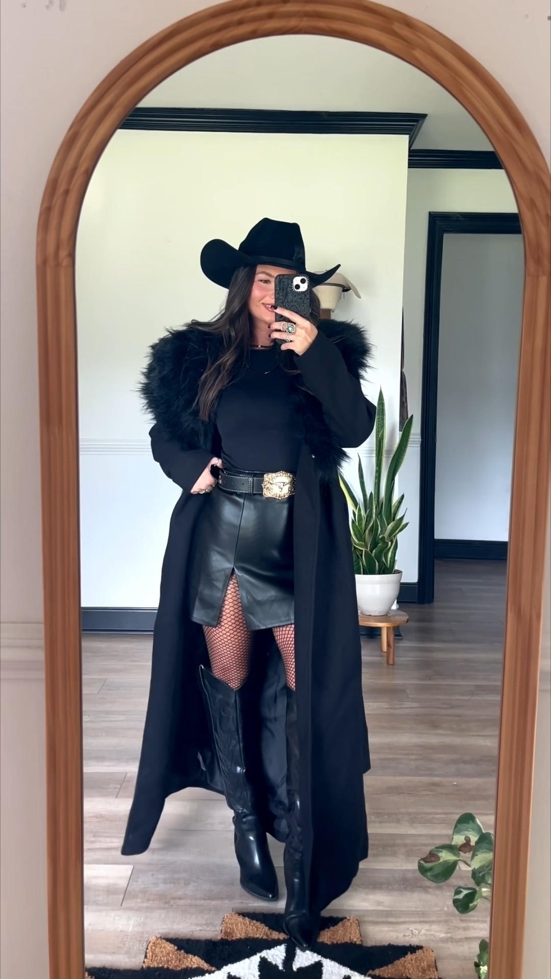 Old school western chic look for with a little edge 🖤 save 35% on this look with code LORILYNN35

Wearing xs in all

#LTKootd #LTKgrwm #LTKSeasonal