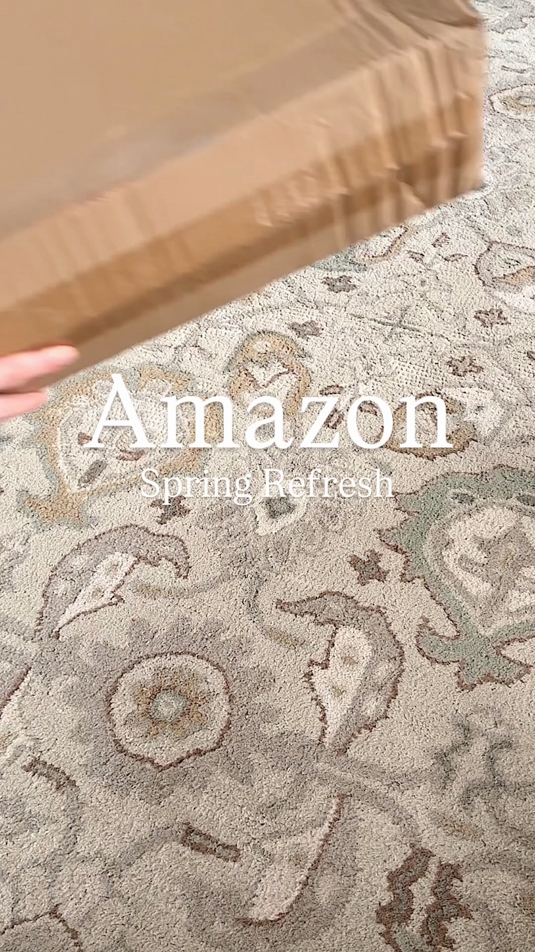 Amazon spring wreath! The colors are gorgeous!



#LTKOver40 #LTKHome #LTKSeasonal
