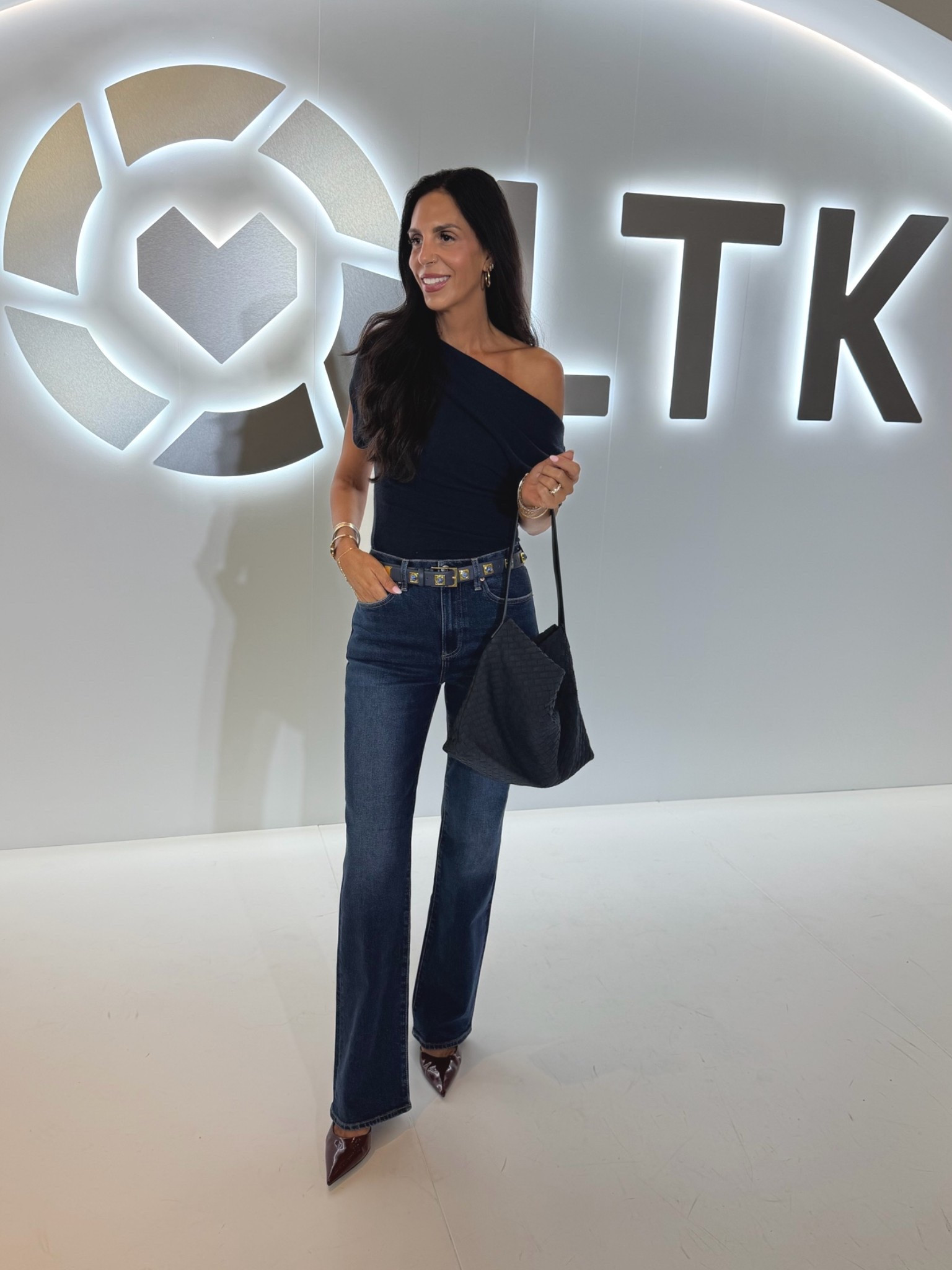 @Pistola Denim size 26 
@Reformation  top - size small

#LTKCon #LTKU #LTKOver40