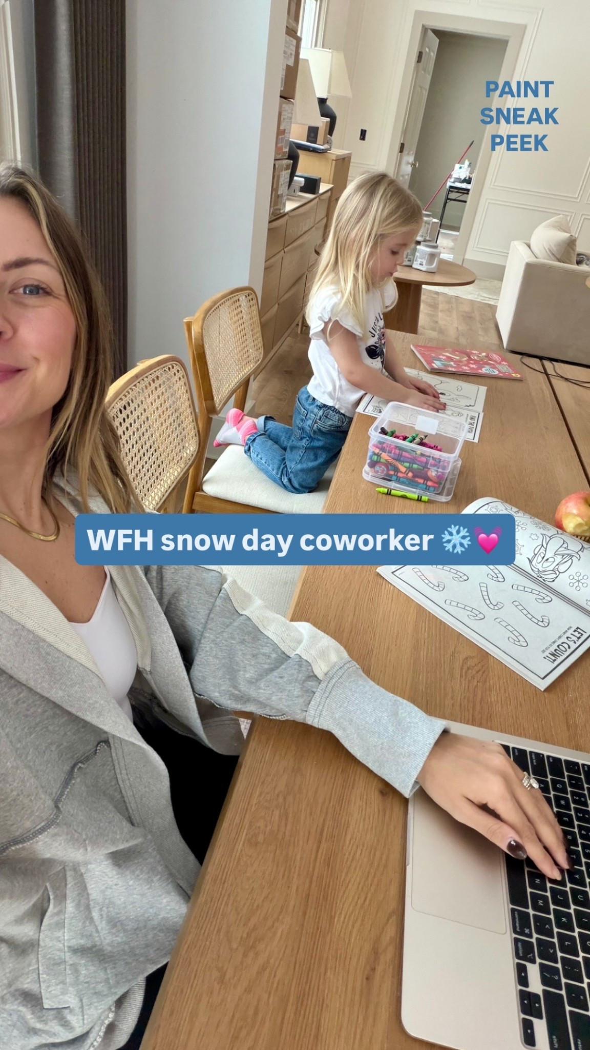 WFH snow day coworker ❄️💓 PAINT
SNEAK
PEEK