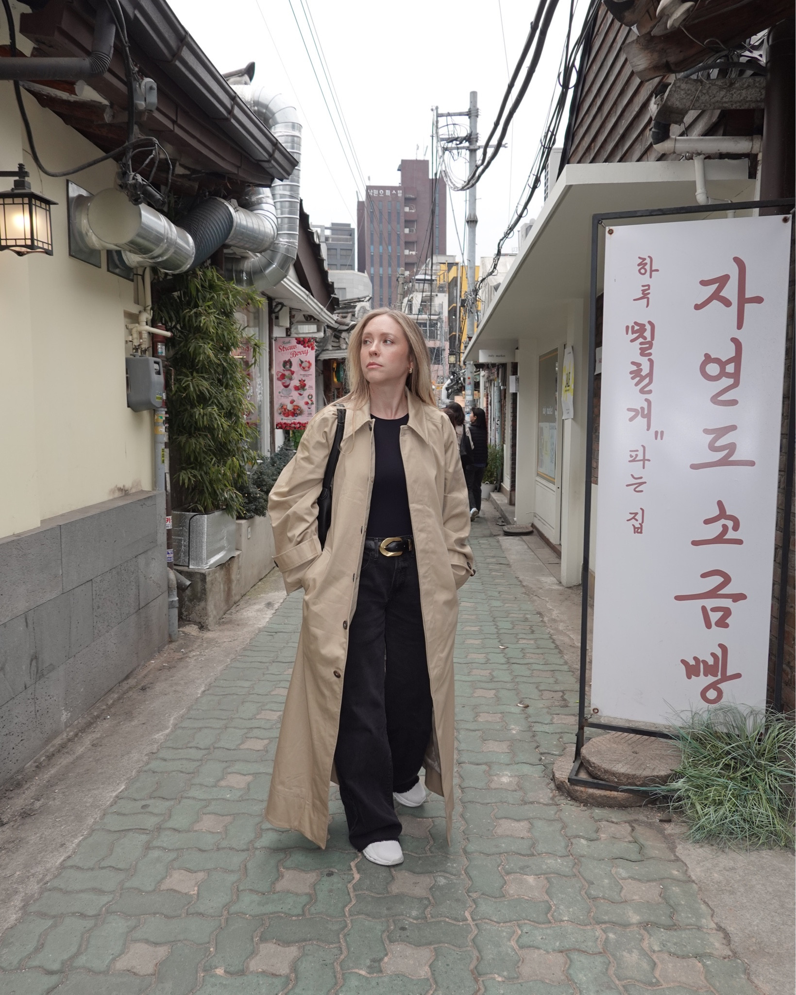 Rainy day but places to go! This is the perfect outfit! 🌧️🧥 #rain

#LTKTravel #LTKSpringSale #LTKSeasonal