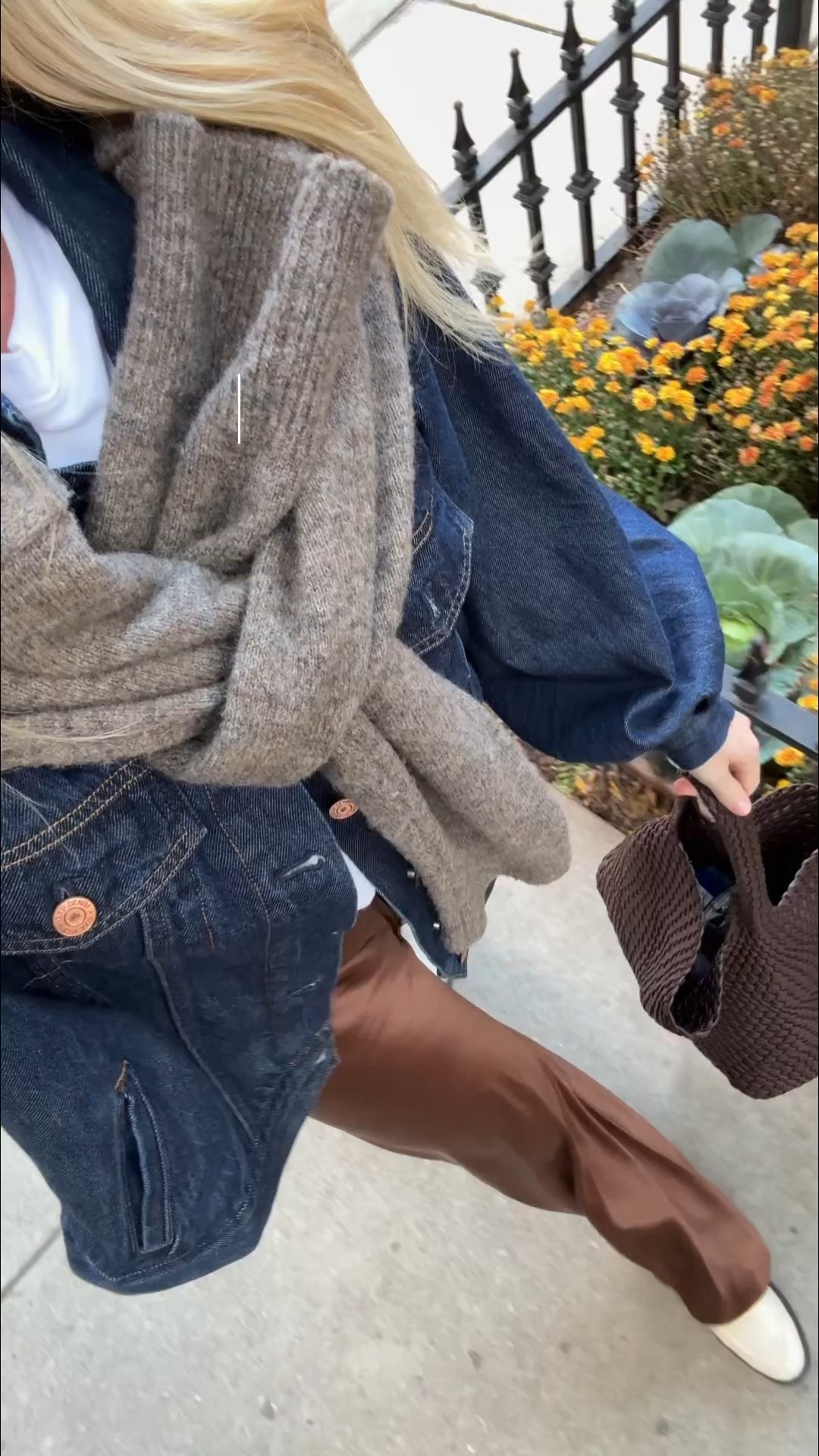 The best fall outfits! A mix of casual and comfort and cute!!! Everything I’m wearing runs tts! 

#LTKFindsUnder100 #LTKHoliday #LTKStyleTip