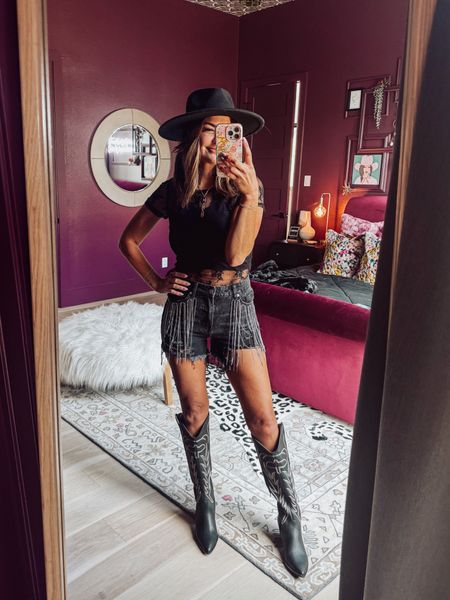 Morgan Wallen country concert with an edgy vibe. size s/26 in the shorts, size s in my top. boots are tts

#LTKtravel #LTKFestival #LTKfindsunder50