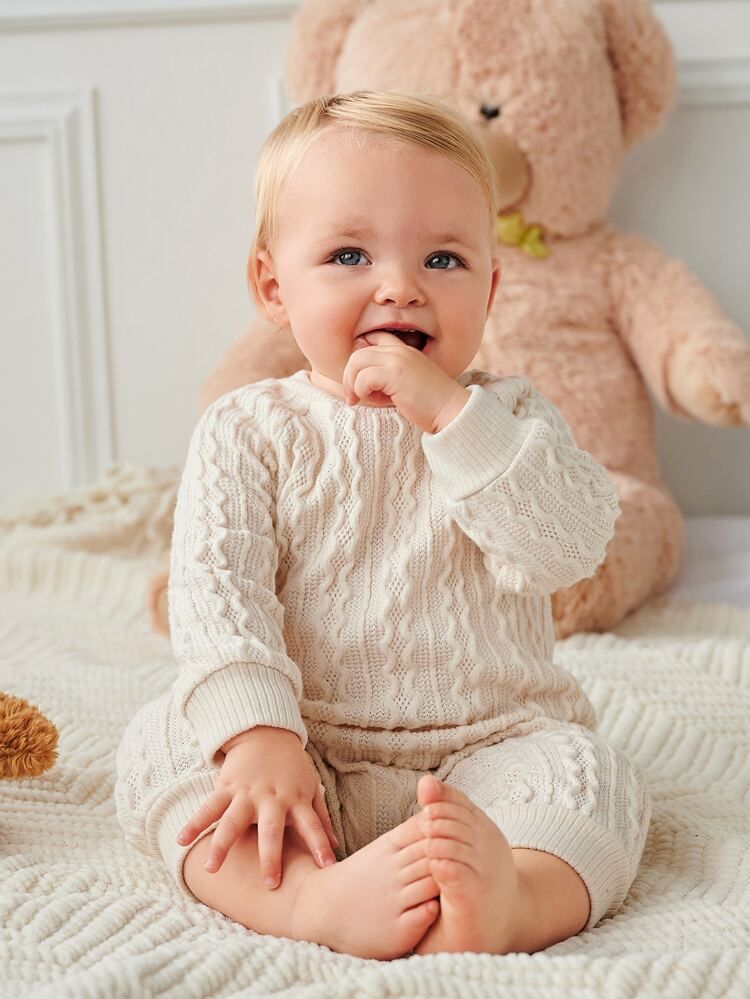 Baby Solid Textured Jumpsuit | SHEIN
