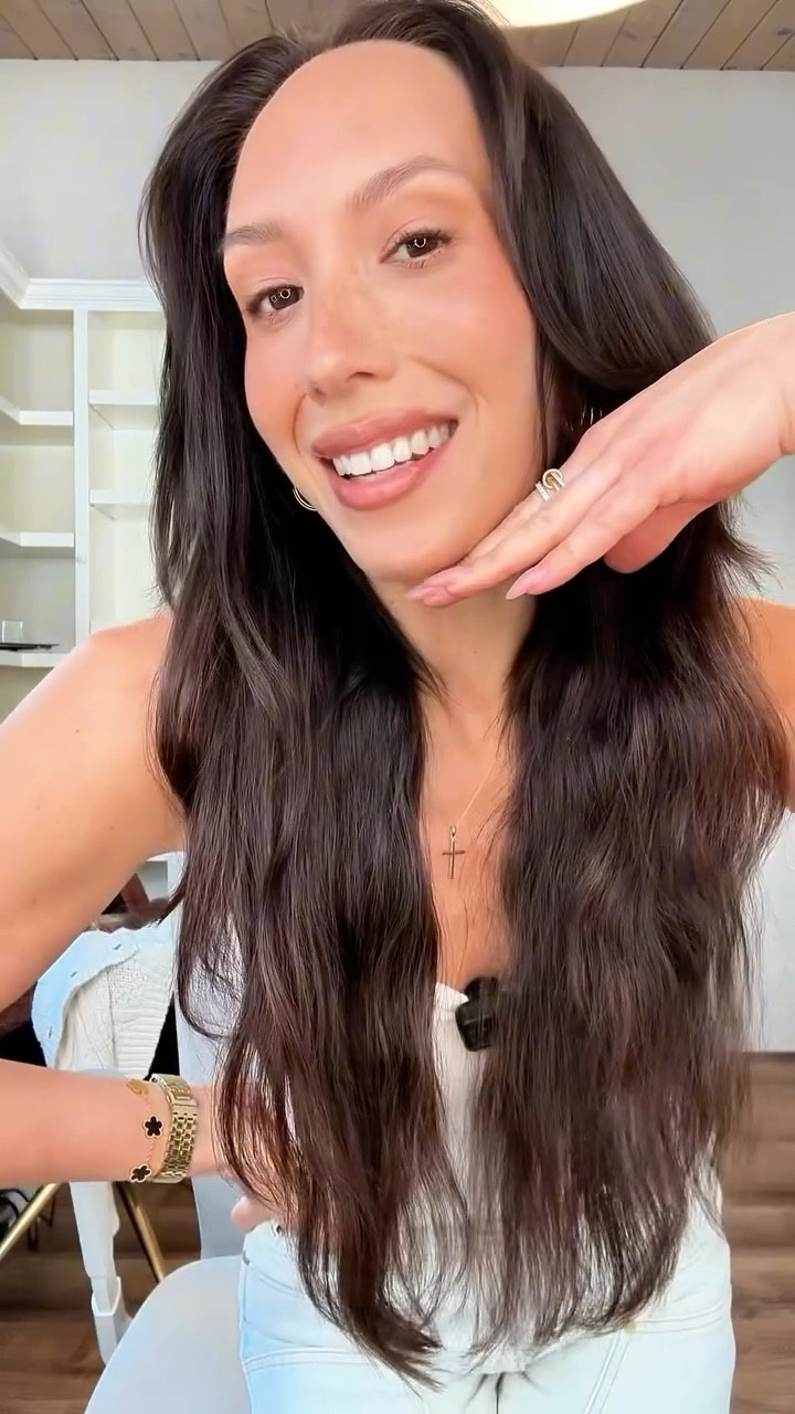 Here’s how I layer each step to avoid creasing, caking, and confusion…

I asked you what you wanted simply explained about makeup — and “what order do I apply everything in?” came up a lot. 

So here it is, step-by-step. 
No fluff, no gatekeeping, just how I apply makeup in real life.
There’s no single “correct” order — but there is an order that keeps your look fresh all day.

Which step do you always forget or skip?💄⬇️

(PS Totally forgot to film my last step…setting spray! This step is CRUCIAL for long lasting effects. Don’t skip this one like I did. 😏)

💄Products Used:
@bauschlomb Lumify Eyedrops
Micellar Water
@summerfridays Jet Lag Eye Patches
Charlotte Tilbury Unreal Lips Healthy Glow Nectar Oil (Pure Peach)
@anastasiabeverlyhills Eyebrow Wiz (Soft Brown + Medium Brown)
@rephr.to Lash Curler
@kosas Soul Gazer Mascara (Hypnotize)
Charlotte Tilbury Magic Serum
Charlotte Tilbury Magic Cream
Charlotte Tilbury Broad Spectrum SPF 50 Invisible UV Flawless Poreless Primer
@lauramercier Secret Brightening Powder For Under Eyes (1)
Makeup by Mario Master Matte’s Longwear Eyeshadow Cream (Bisque)
@isamayabeauty Sculpting Stick (Oak)
@yslbeauty Touche Eclat Concealer Pen (2.5)
Georgio Armani Luminous Silk Foundation (6)
@victoriabeckhambeauty Bronze Stylus (Marble)
@givenchybeauty Prism Libre Loose Powder (03)
@giorgioarmani Luminous Silk Bronzing Powder (100)
@patrickta Double Take Creme + Powder Blush (She’s So LA)
@rmsbeauty Hydra Dew Luminizer (Prosecco Fiz) 
@westmanatelier Eye Love You Eye Pencil (Kohl Brun)
@makeupbymario Master Matte’s Eyeshadow Palette (The Original)
@violette_fr Lip Nectar 
@soshebeauty Soft Glide Lip Pencil (Desert Rose)
@charlottetilbury Pillow Talk Lipstick (Fair) 
@chanel.beauty Le Rouge Duo Ultra Tenue Gloss (Merry Rose)

#makeuplover #makeuptutorial #makeupstepbystep