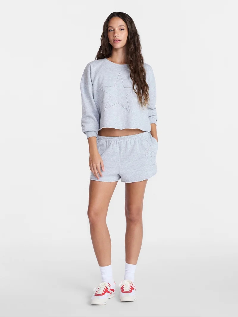 No Boundaries Embroidered Cropped Crewneck Sweatshirt, Women's XXS-XXL | Walmart (US)