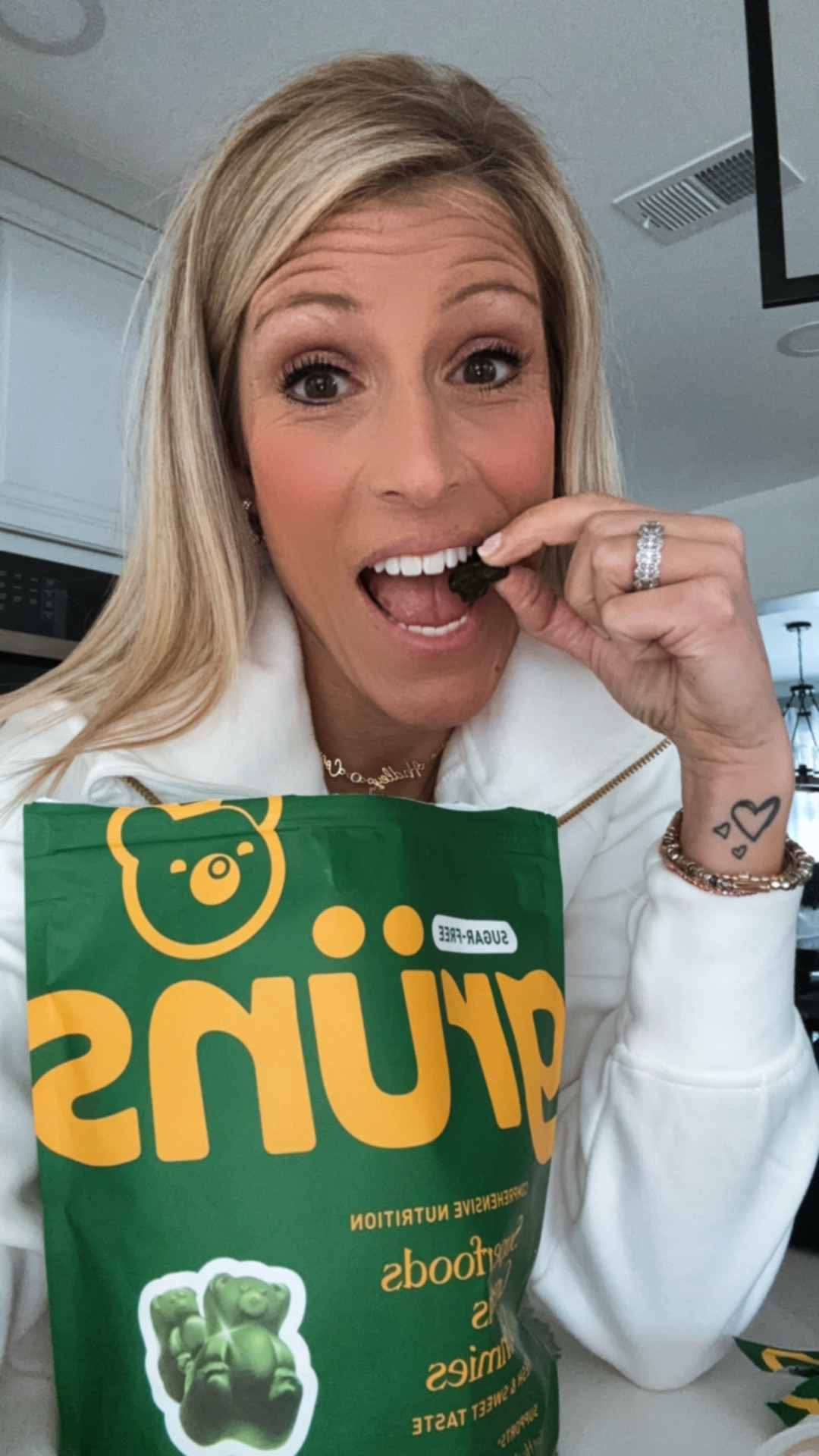 Gruns gummies 
Healthy snack
Superfood gummies
Healthy supplements 
Gruns 
Gut health 
Immunity 
Low sugar snacks 
Low carb snacks 
Vegan snacks


#LTKdayinmylife #LTKselfcare #LTKfoodie