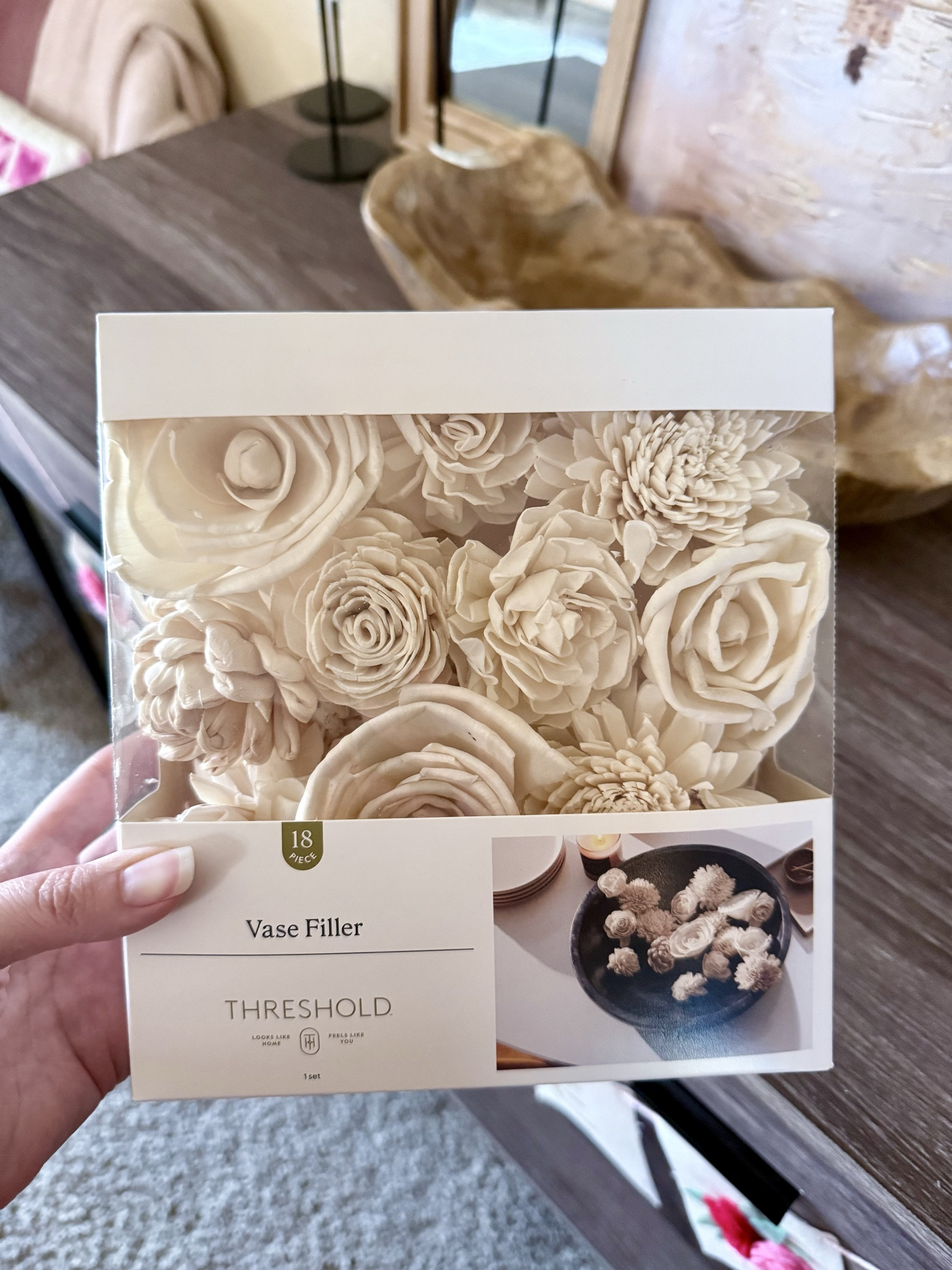 Beautiful and elegant vase fillers from Target. This box is only $10 and it’s perfect for spring and summer. 


Spring decor, vase filler, #LTKFindsUnder50

#LTKSeasonal #LTKHome