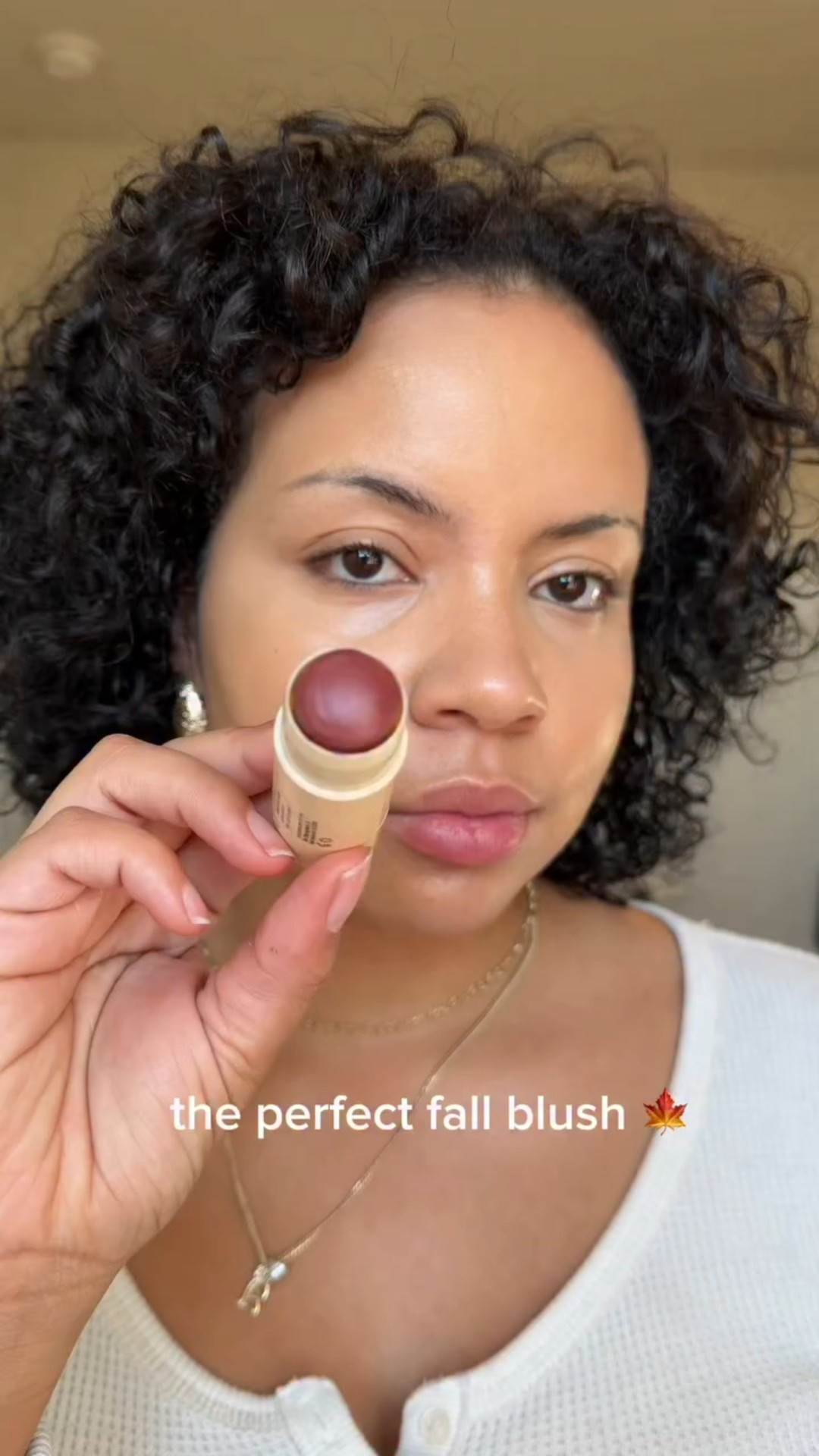 the perfect fall blush color 🍁🧸 @versed blush stick in cozy #fall #fallmakeup #makeup #grwm #versedblush #affordablemakeup
