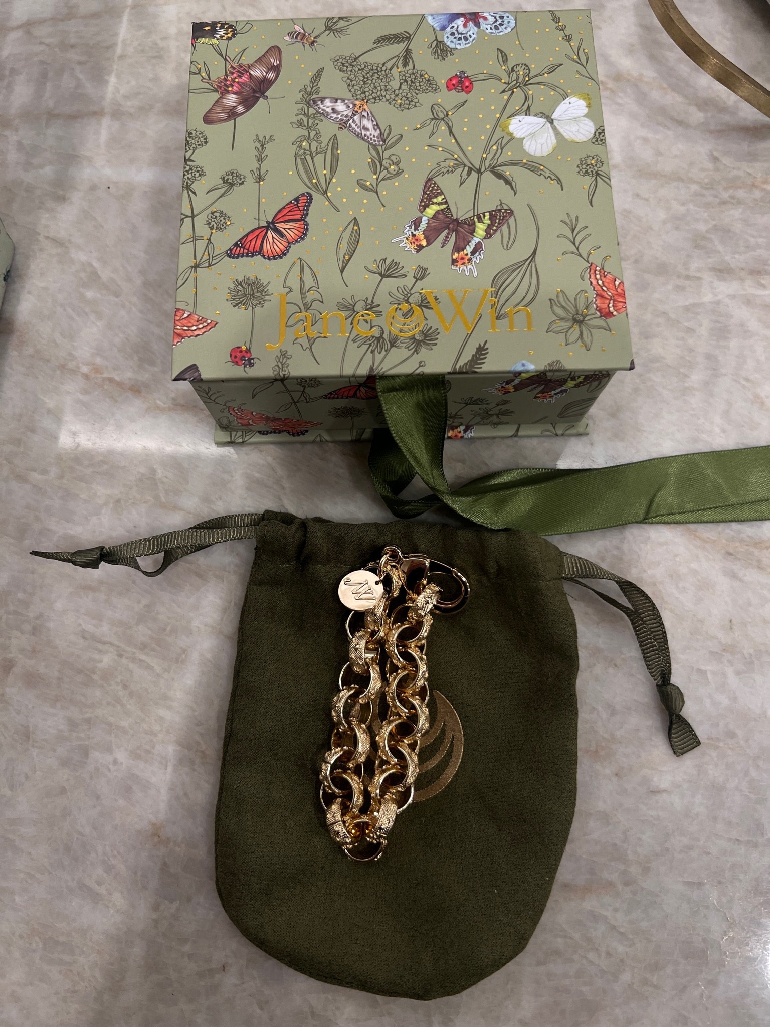 Jane Win has the most beautiful jewelry. This bracelet is so pretty
#janewin #jewelry #mylove #over60 .

#LTKdayinmylife #LTKootd