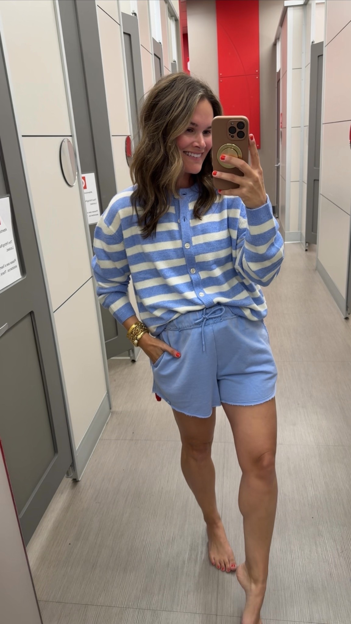 Comment “TARGET STRIPE” for links. Target just dropped a new activewear line and it’s SO good 🤎 Soft, supportive, and cute enough to wear beyond workouts — the perfect everyday activewear for errands, travel, and real life. Affordable, flattering, and worth the hype.

💾 Save this for activewear inspo

#TargetActivewear #TargetStyle #EverydayAthleisure #ActivewearFinds

#LTKgrwm #LTKootd #LTKActive