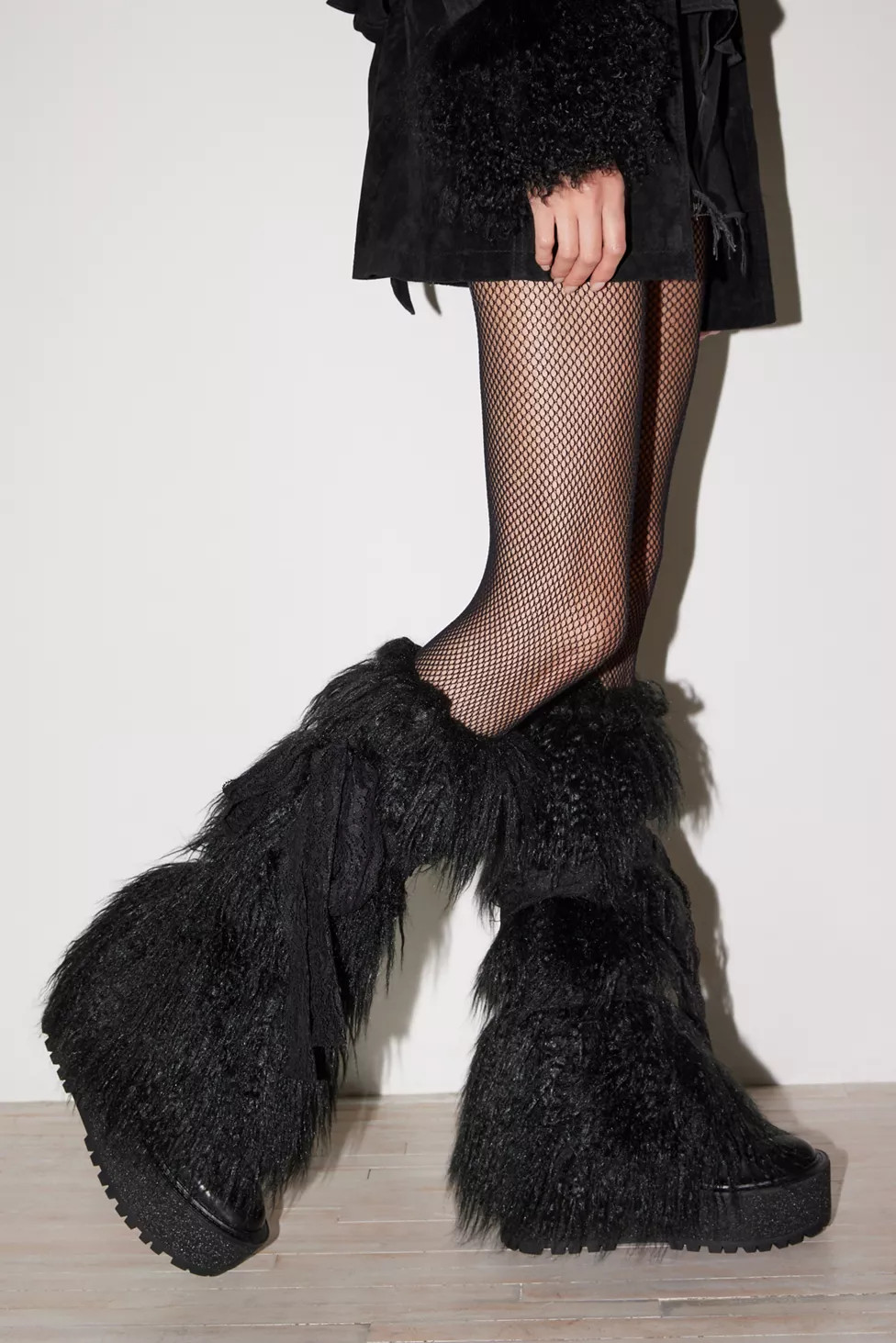 Mega Fluff Leg Warmer | Urban Outfitters (US and RoW)