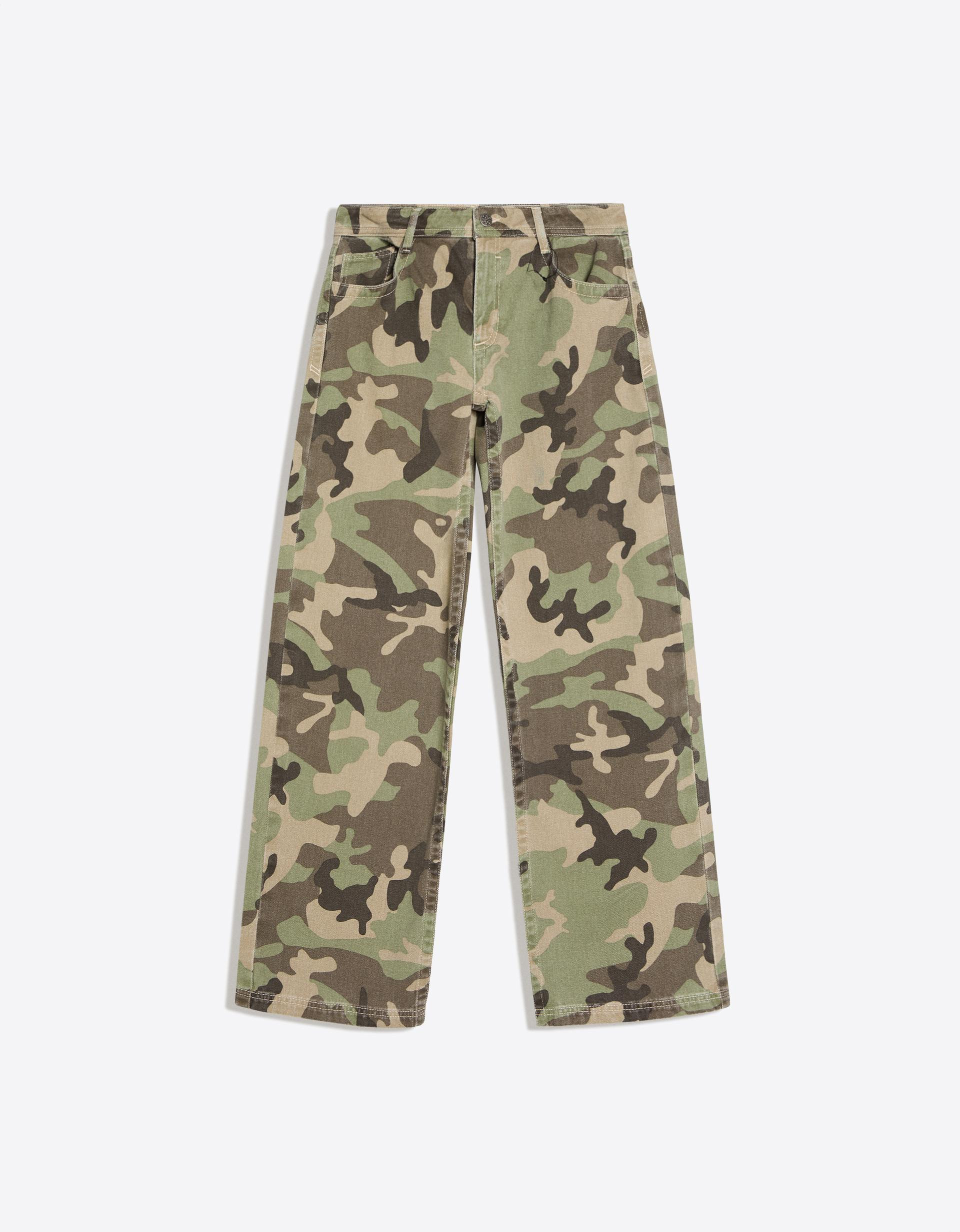 Printed straight-leg trousers | Bershka UK