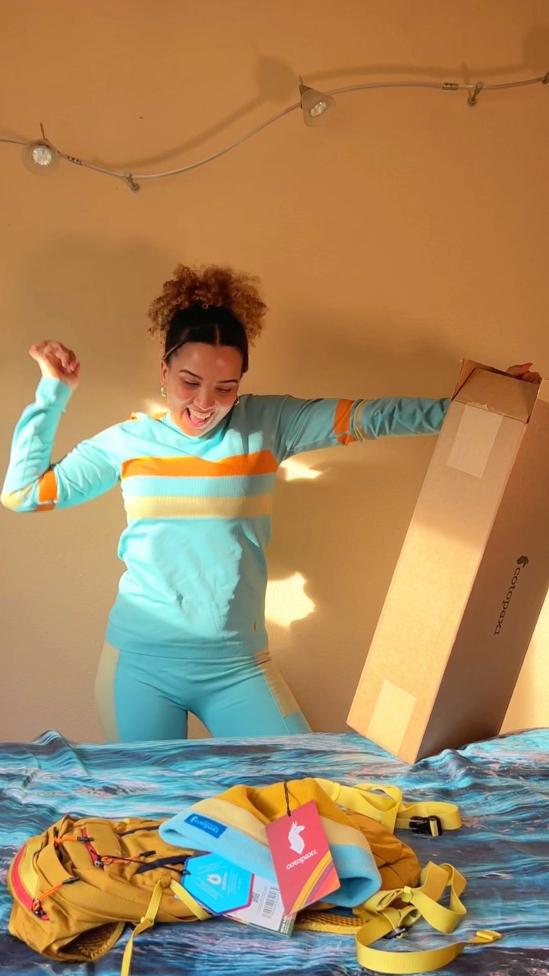 👚Cotopaxi Teca Half Zip Windbreaker, M
👚 Cotopaxi Debajo Seamless Base Layer Top, M
👖Cotopaxi Debajo Seamless Base Layer Bottoms, S
🎒Cotopaxi 15L Hydration Pack
🧢 Cotopaxi Teca Fleece Beanie

#gifted

#LTKGiftGuide #LTKSeasonal #LTKfitness