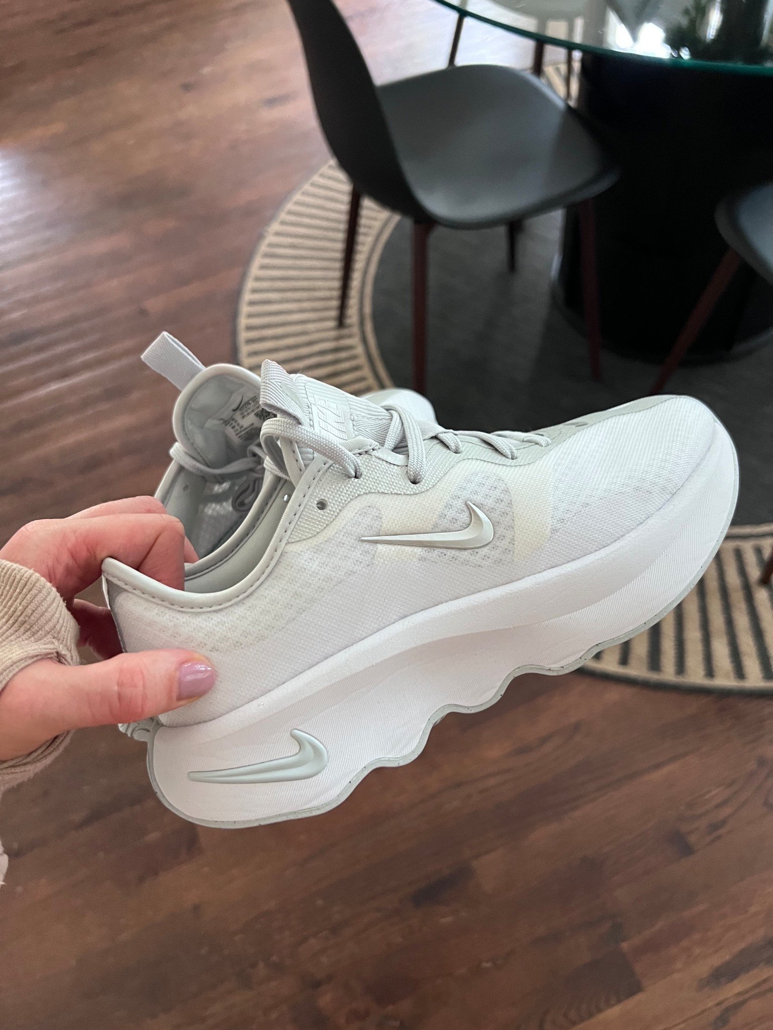 Hubs gifted me the best walking shoes! It’s like walking on clouds ☁️ 

#LTKActive #LTKfitnessgoals #LTKootd
