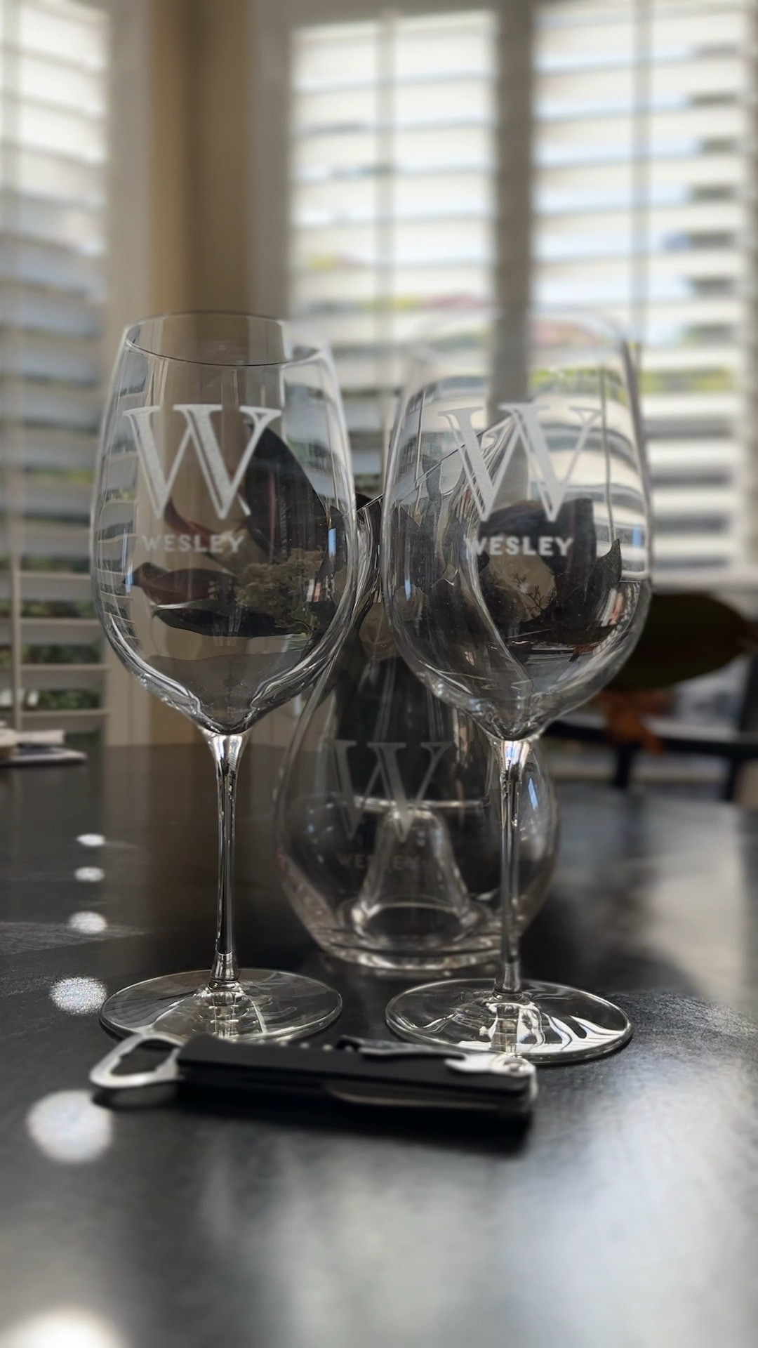 Leveling up holiday gifting with personalized perfection from @homewetbar ✨🎁
I had so much fun unboxing these pieces — everything is custom-engraved, luxe, and SO perfect for hosting, gifting, or treating yourself this season.

Whether it’s their engraved decanter sets, barware, or unique gift ideas, HomeWetBar makes holiday shopping way easier.
Personal, thoughtful, and guaranteed to impress. 🤍

Swipe to see my favorites + how I’m styling them at home this season!

#HomeWetBar #PersonalizedGifts #HolidayHosting #GiftGuide #EntertainingEssentials

#LTKHoliday #LTKGiftGuide