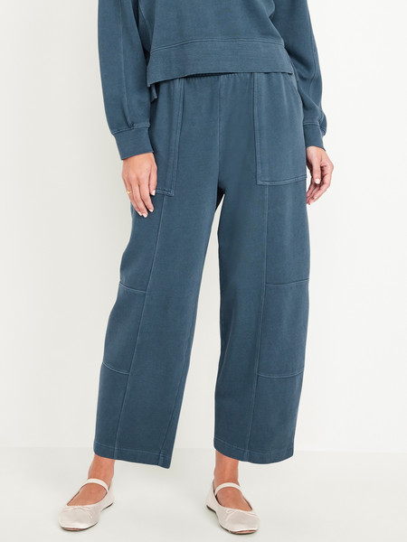 Extra High-Waisted SoComfy Seamed Barrel-Leg Sweatpants | Old Navy (US)