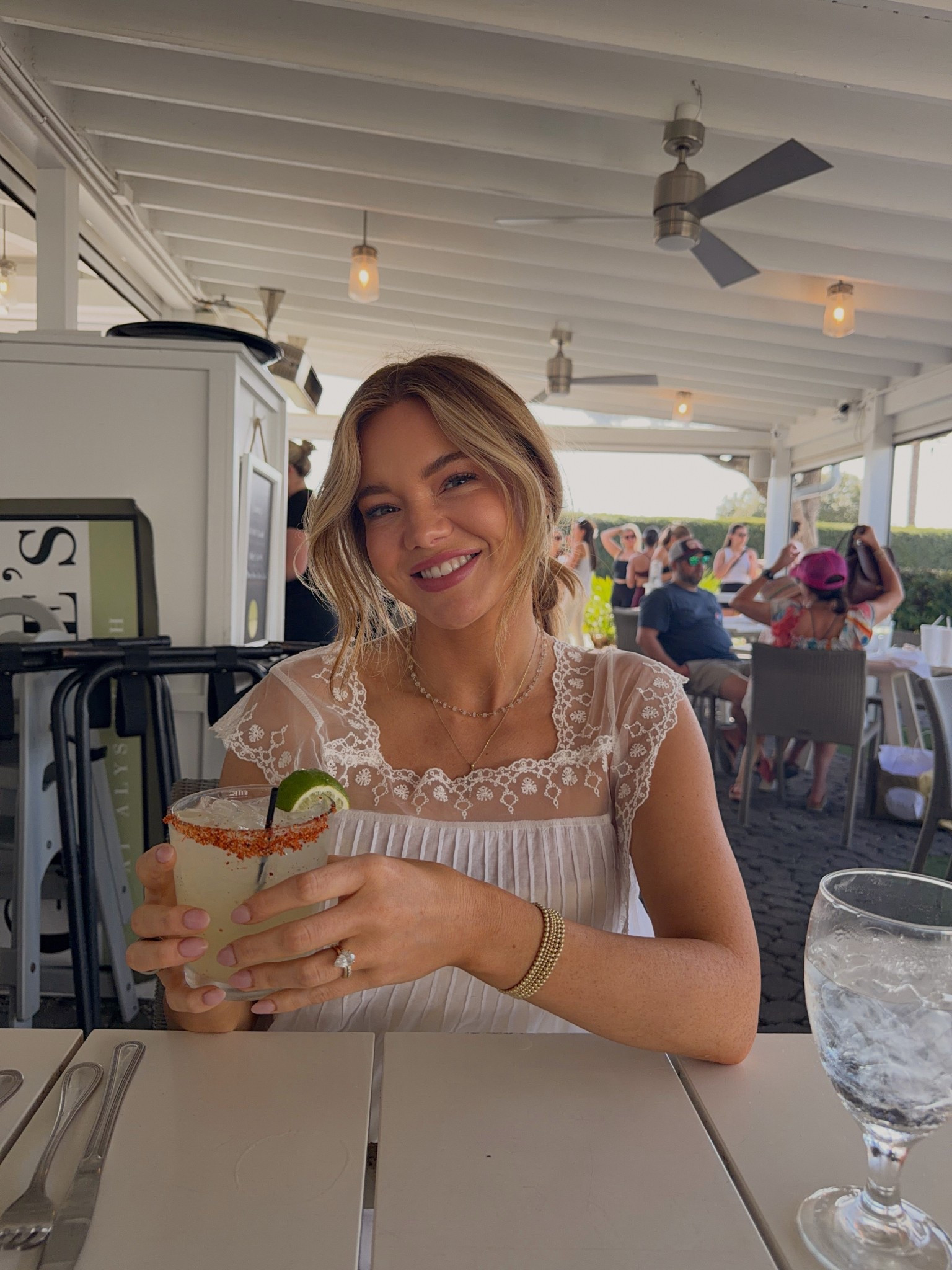 amazon top!! wearing a small  