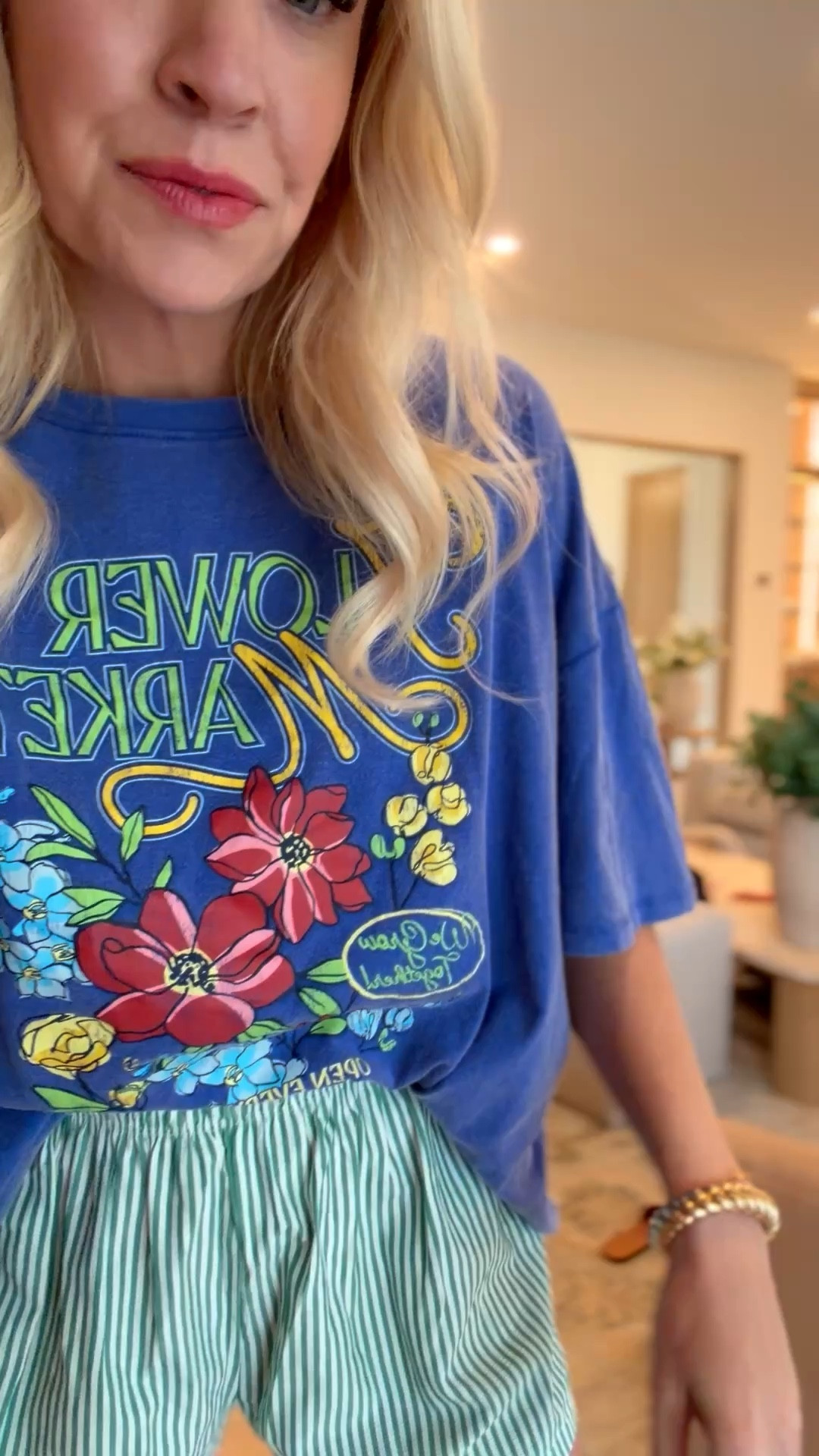 Walmart graphic tee for the win! I’m wearing an XL!

#LTKgrwm #LTKdayinmylife #LTKootd