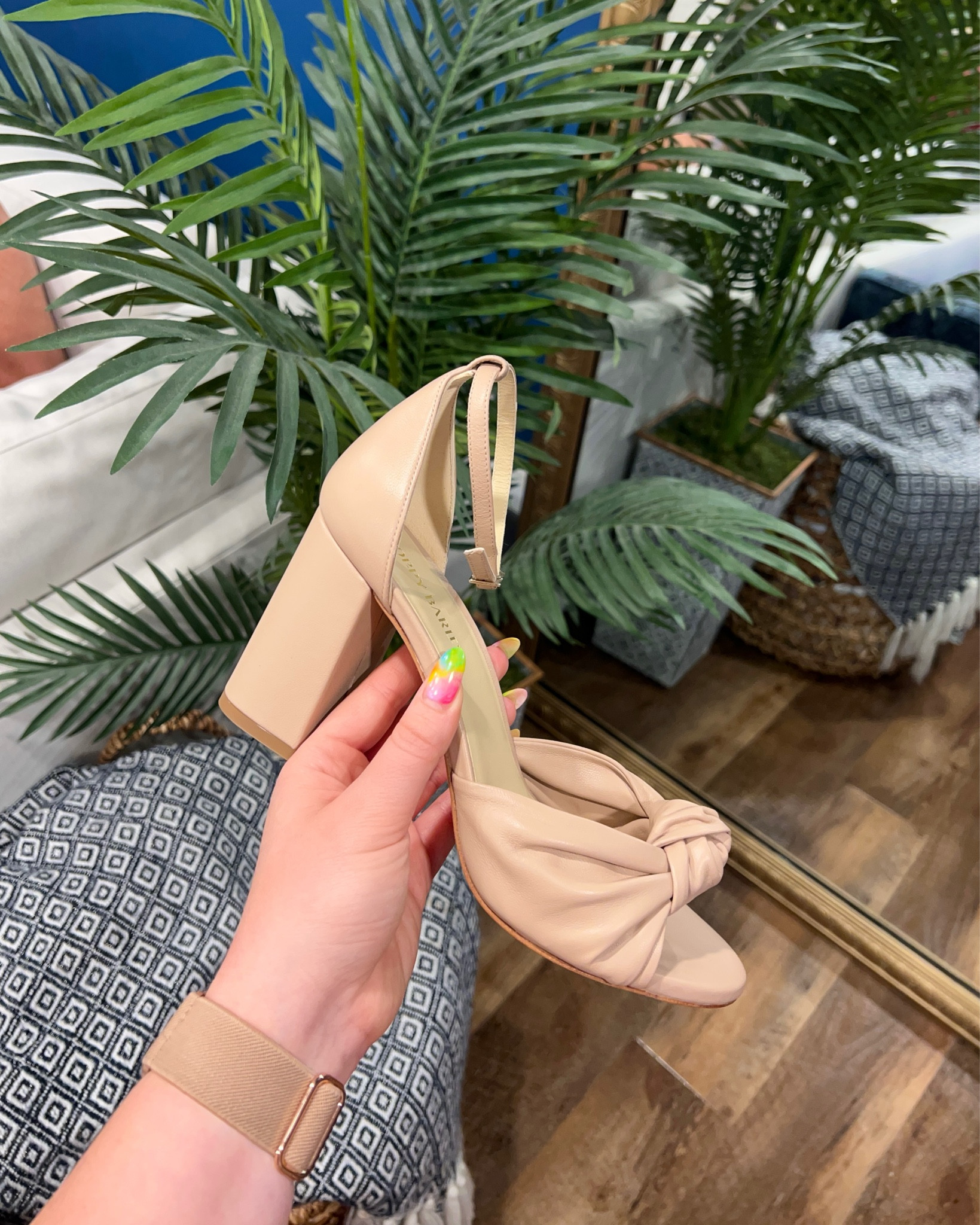 Chic summer sandals / block heel sandal / true to size & very comfortable / wedding guest outfit 

#LTKshoecrush #LTKwedding #LTKstyletip