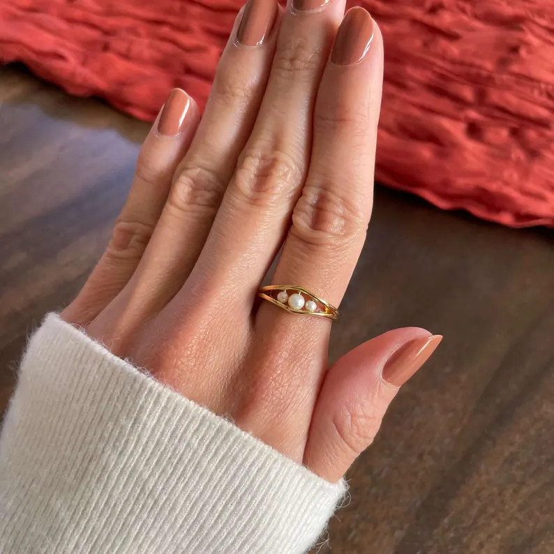 Pearl gold anxiety ring, meditation ring, fidget ring, anxiety jewelry | Etsy (US)