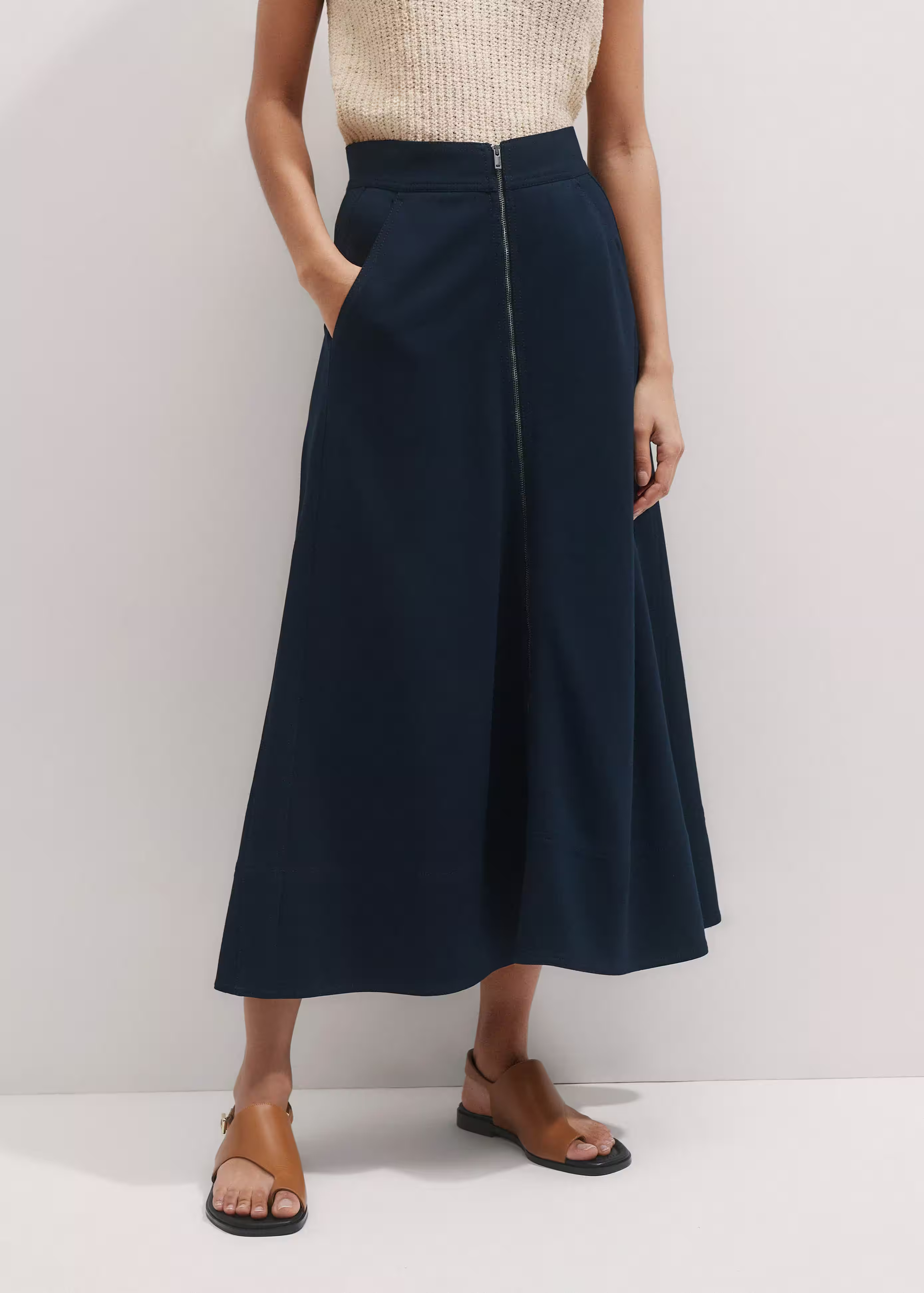 Luxe Travel Tailoring Zip-Front Midi Skirt Ponte-Jersey Tailoring | ME+EM Global (Excluding US)