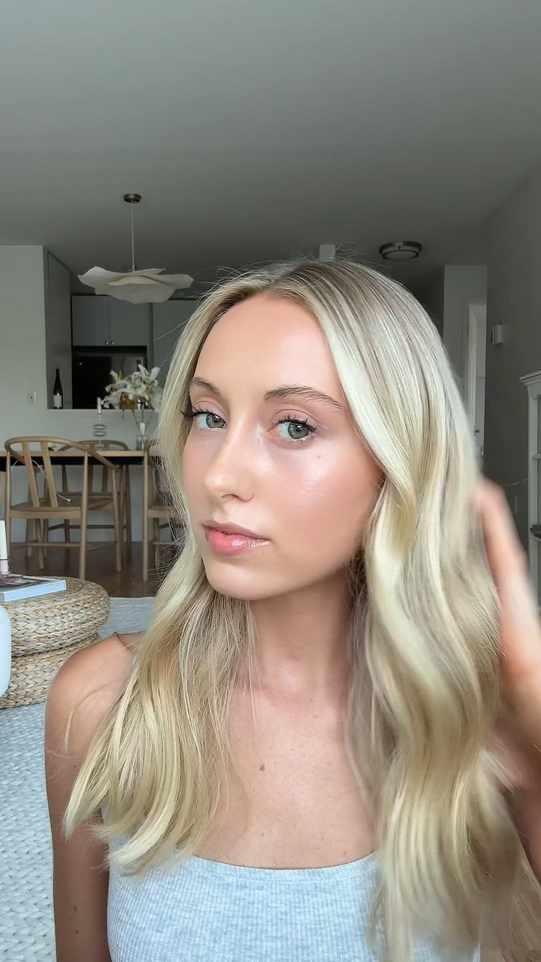 glowy makeup for girls night 💄🌃 

#LTKBeauty #LTKFindsUnder50 #LTKVideo
