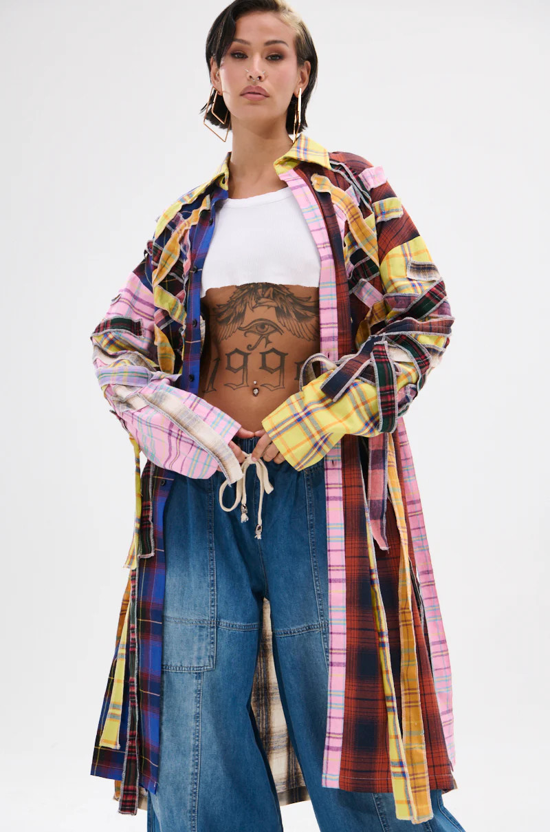 DONT EVEN MIXED PLAID LONG BUTTON DOWN | AKIRA