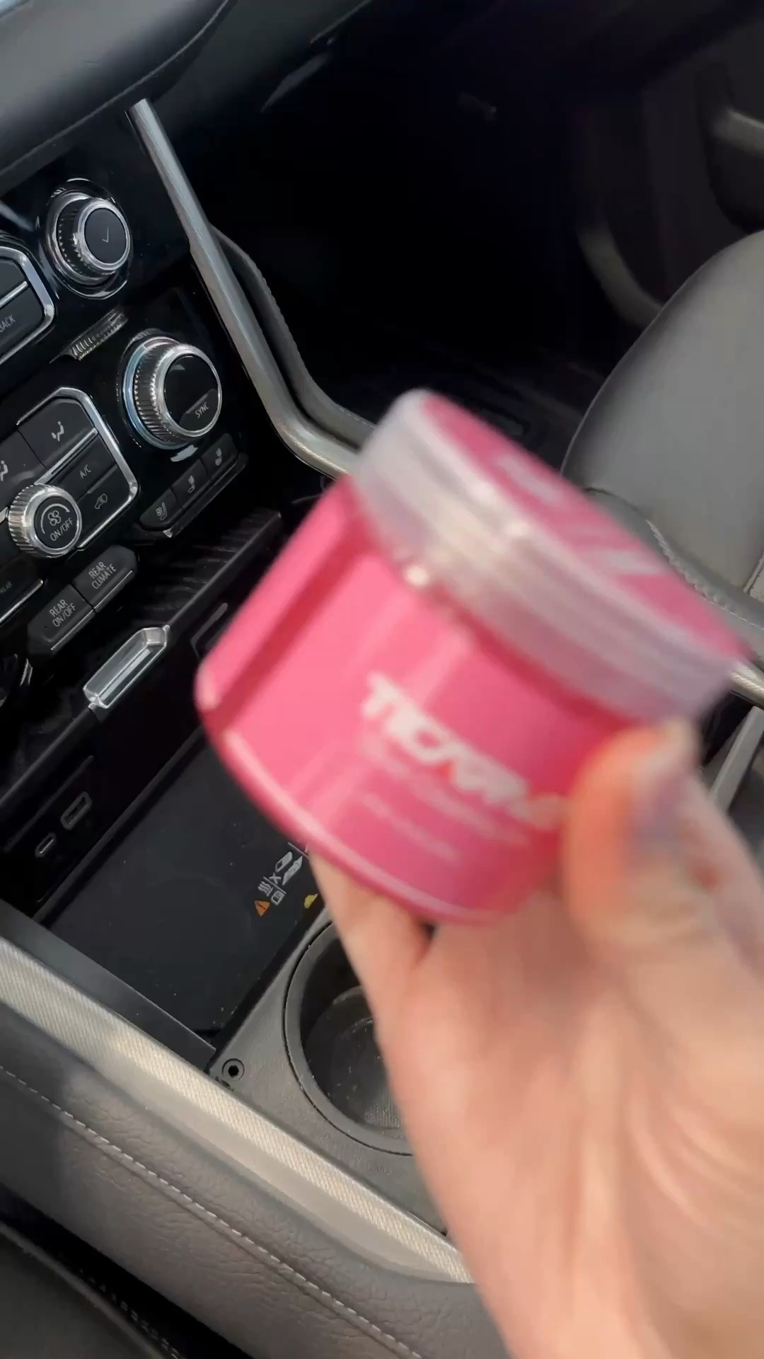 Cleaning hack I use on repeat!

#LTKdayinmylife #LTKmomlife #LTKTravel
