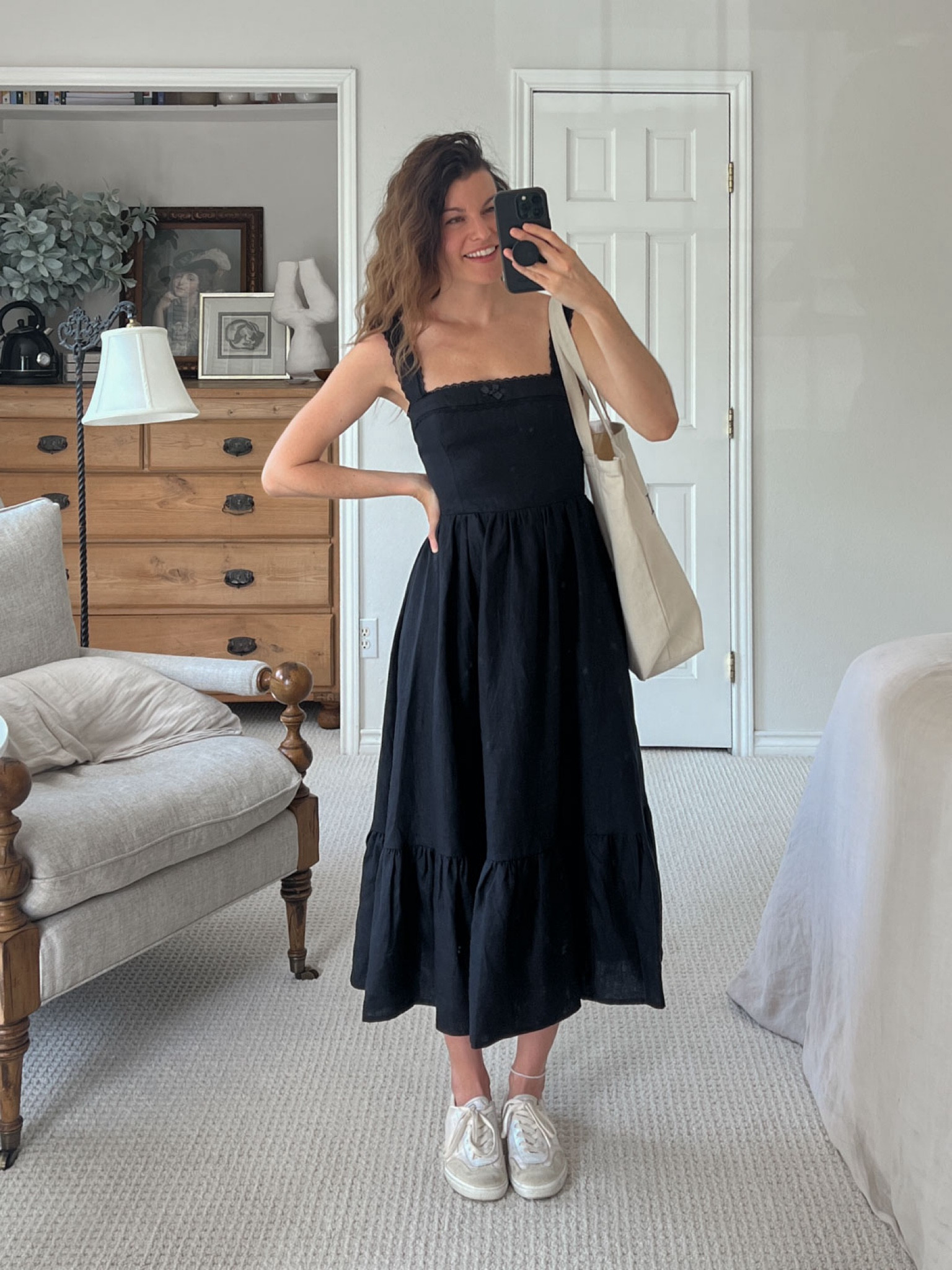 Summer essentials: The best canvas sneakers and the best 100% linen dress

#LTKShoeCrush #LTKxNSale #LTKStyleTip