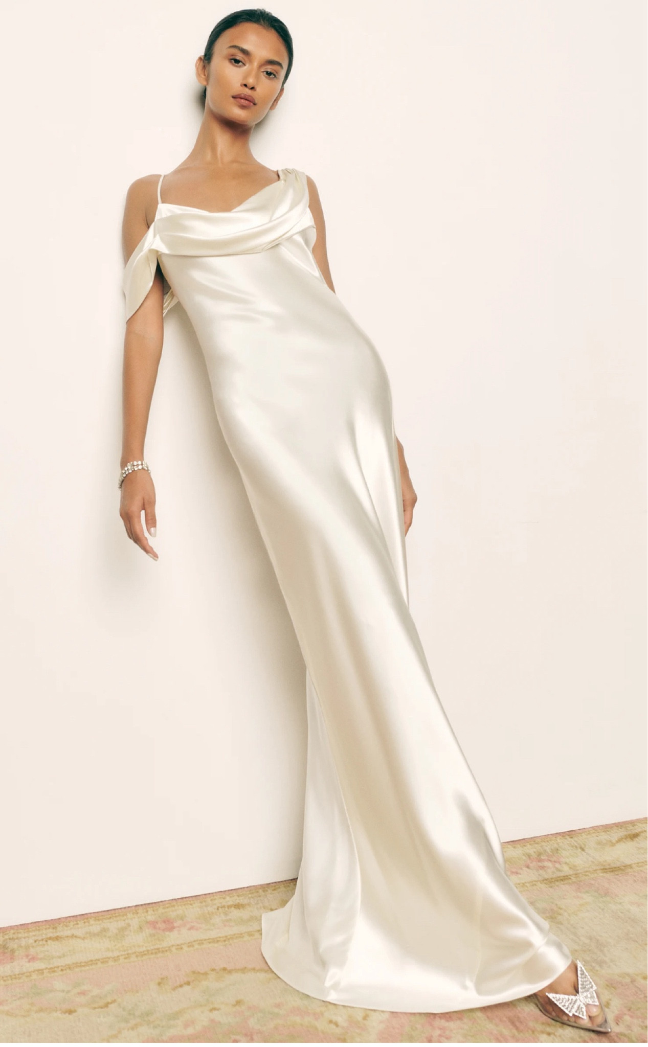 Are you looking for an elegant and modern Wedding gown for your big day? This wedding dress will be perfect for any type of wedding’ planned. It’s chic, elegant and unique! #weddinggown #weddingdress #metgaladress #stylishweddinggown #instabride #whitedress #weddingdresses #bridetobe #weddinginspiration #revolvedresses #weddingday #weddingdressinsoiration #planawedding #brideoutfit #weddingstyle

#LTKWedding #LTKStyleTip #LTKParties