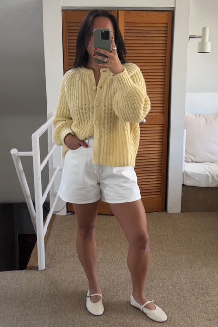 Cardigan: size small
Shorts and shoes are Zara (linked on ShopMy) 

Spring outfit, casual outfit, everyday outfit, spring fashion