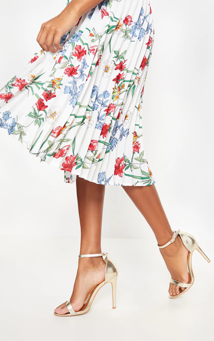 Clover Gold Metallic Heeled Strappy Sandal | PrettyLittleThing UK